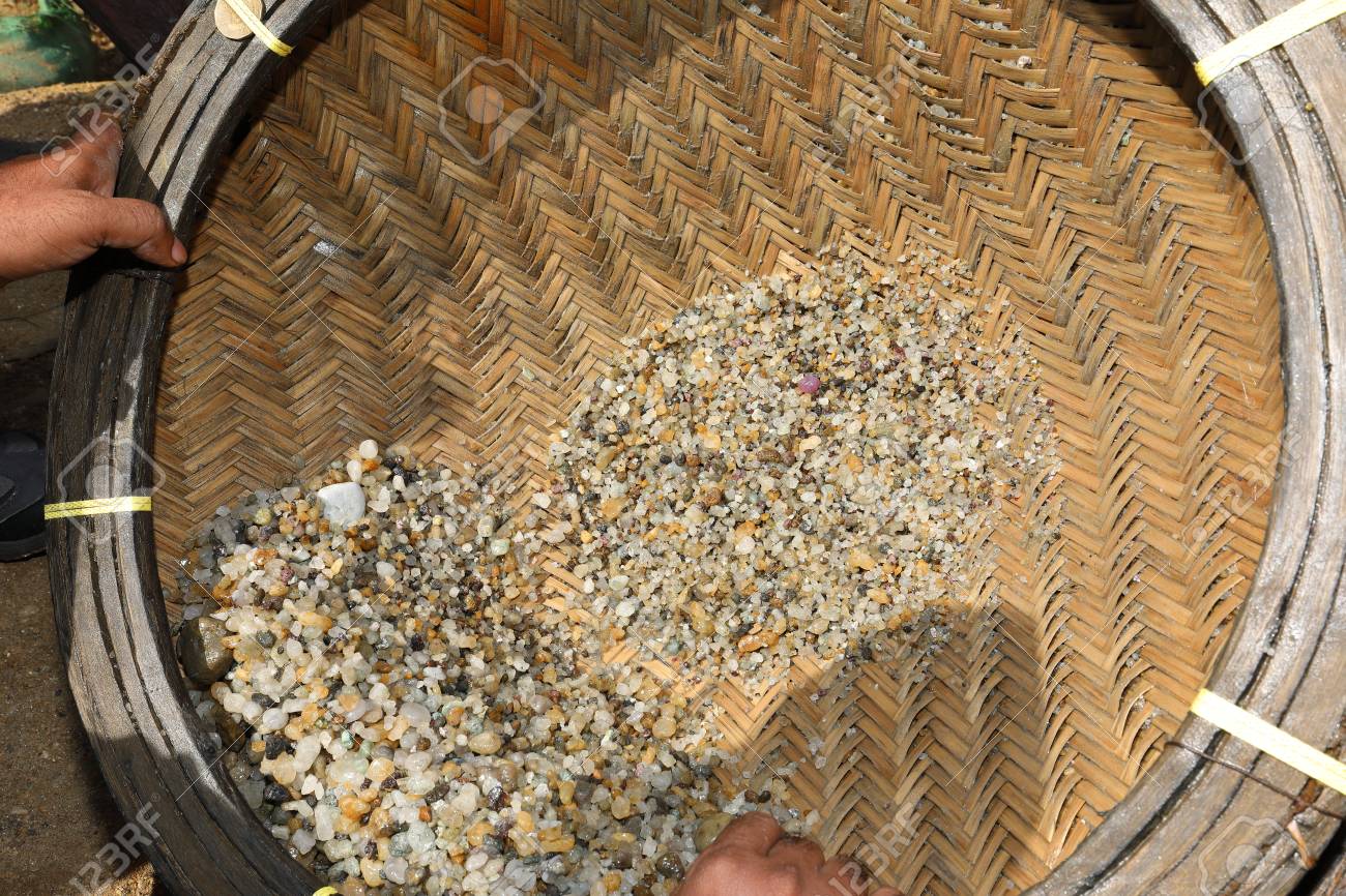 ceylon sapphire miming