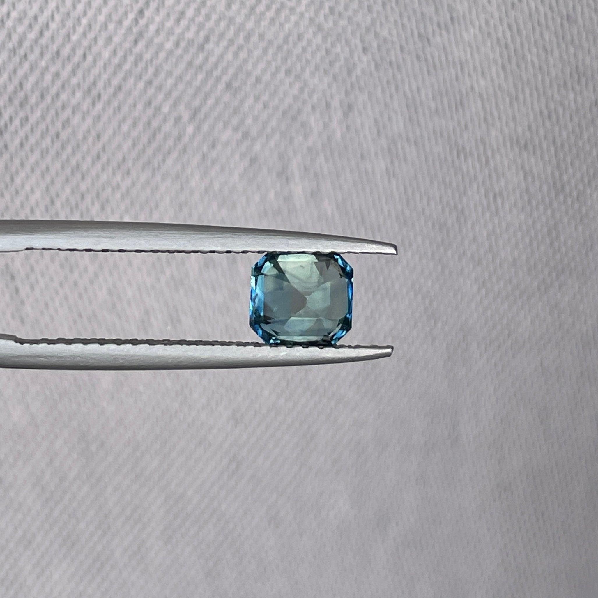 Green sapphire