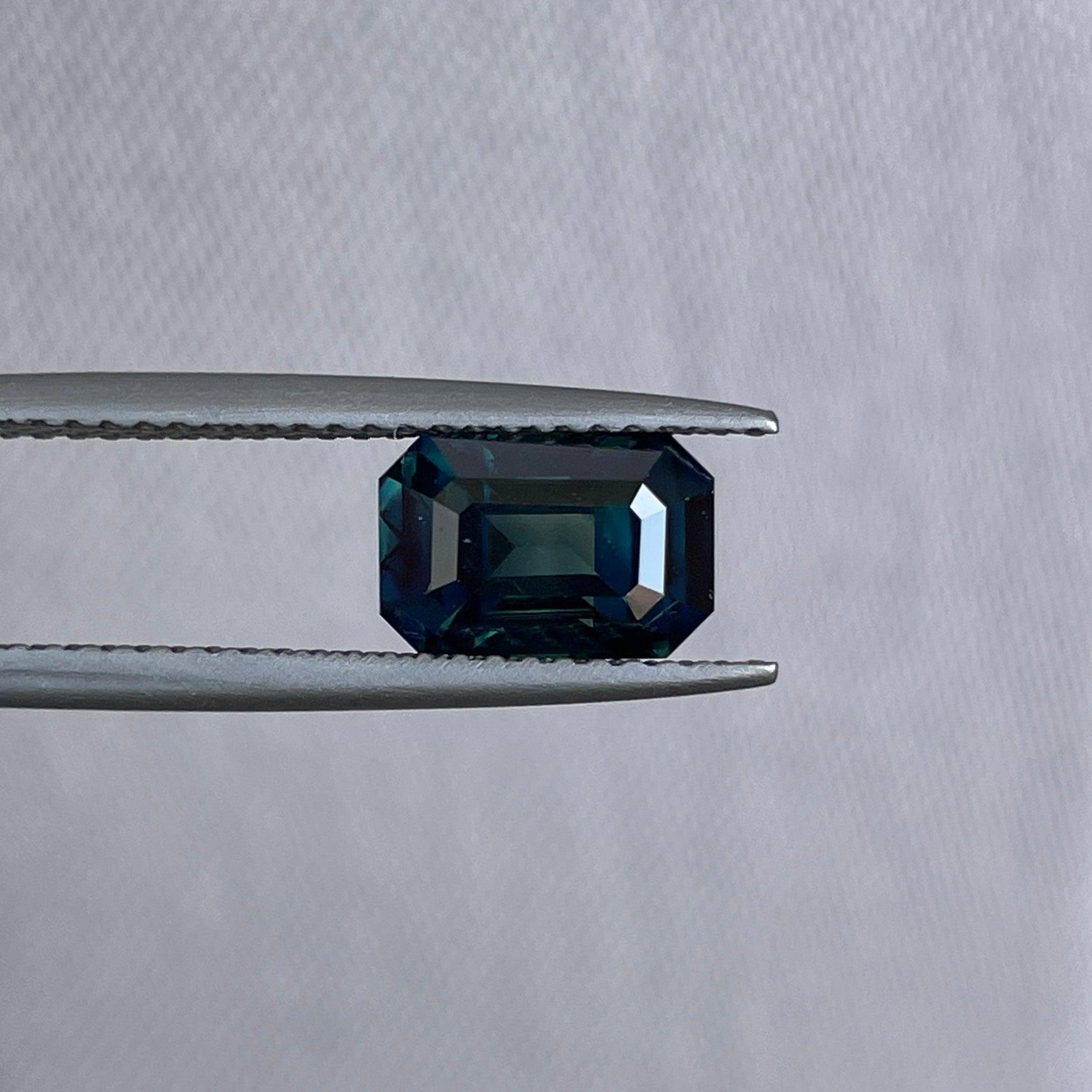 Natural Green Sapphire | Emerald Cut | 5.60 x 8.30 x 4.70mm| 2.26 Carat | heated Sapphire | Engagement Rings | Jewellery Making Gemstone - NASHGEMS