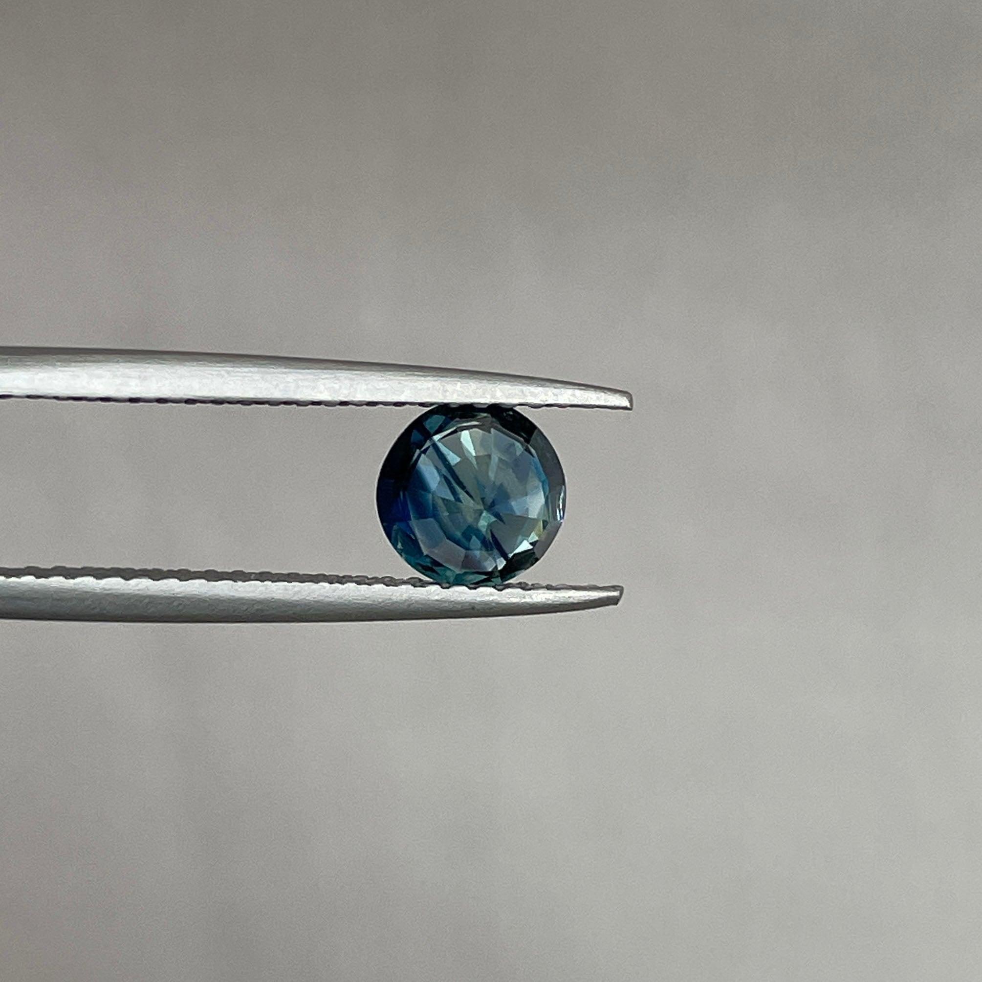 Teal sapphire stone, Northern lights teal sapphire 1.07 crt. Precision Faceted Loose Gemstone. - NASHGEMS