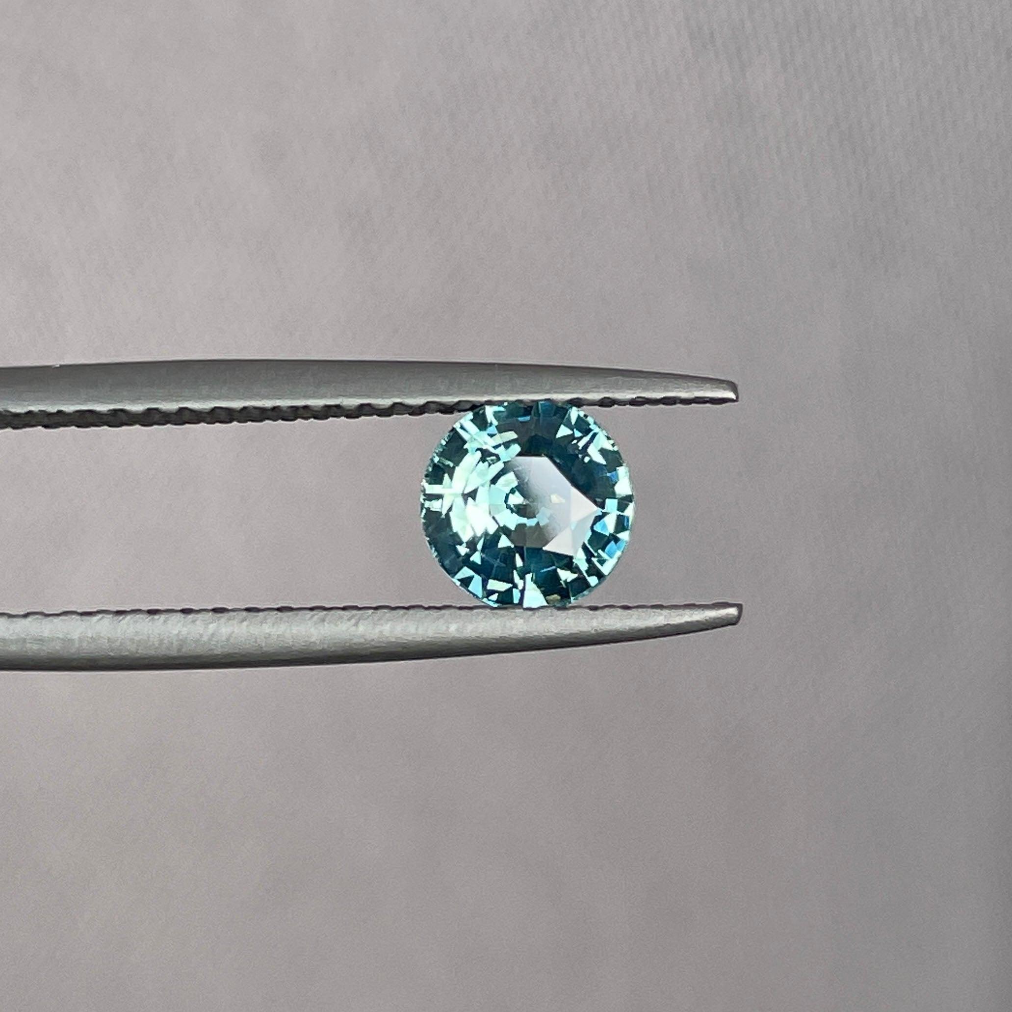 This 0.96 crt Teal Sapphire is well cut to bring out the best colour and lustre, and has a perfect colour blend. - NASHGEMS
