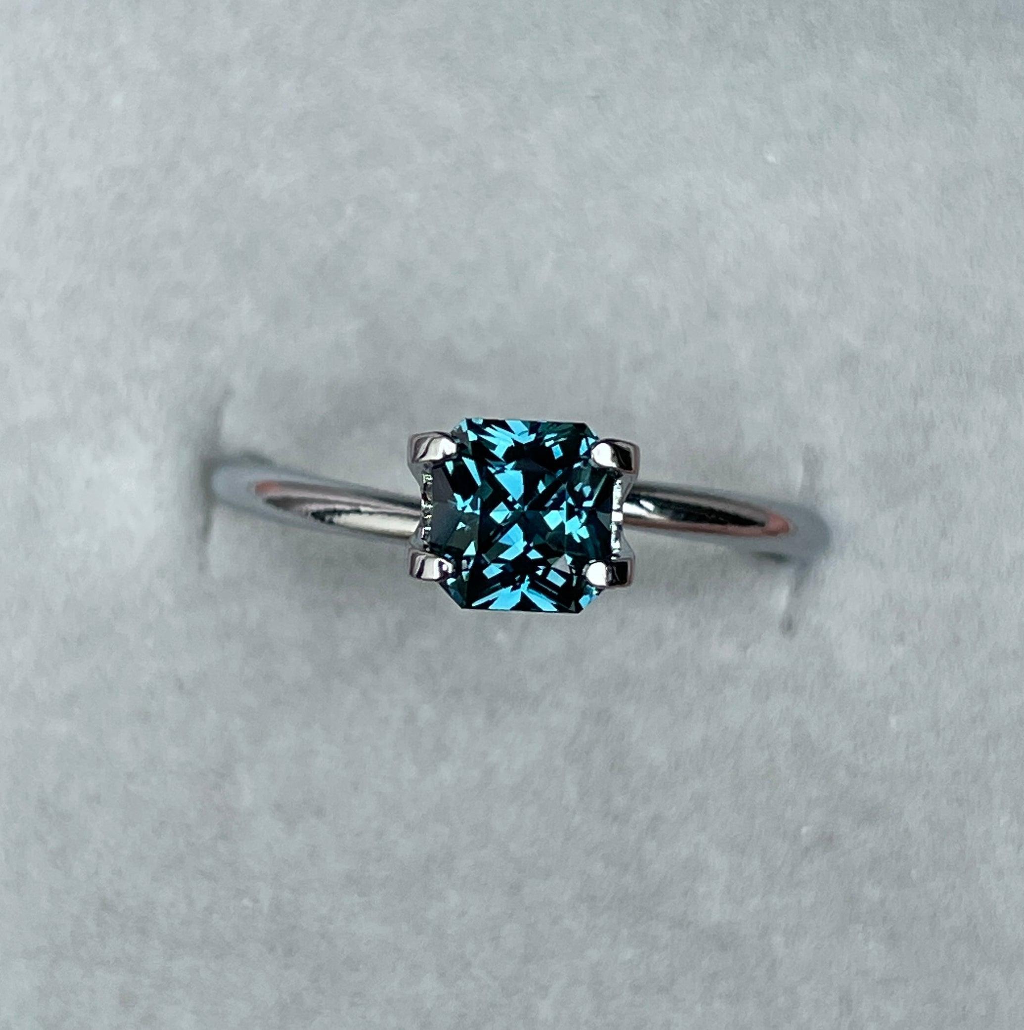Blue Green Teal Sapphire
