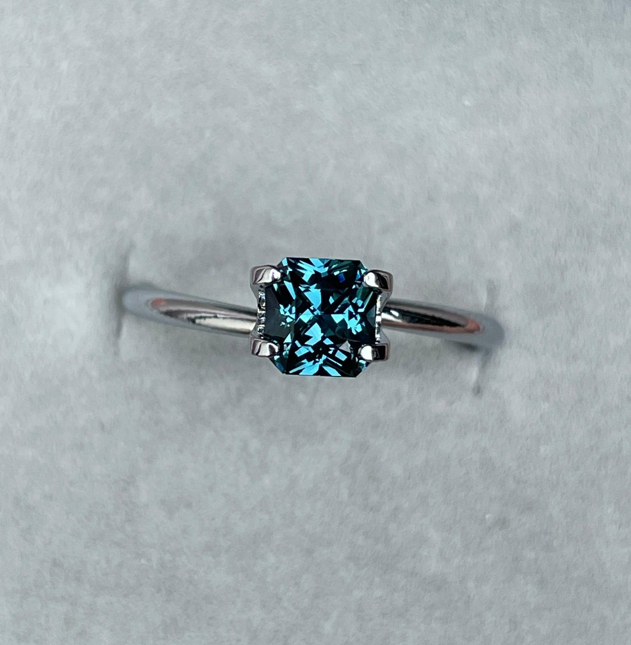 Blue Green Teal Sapphire