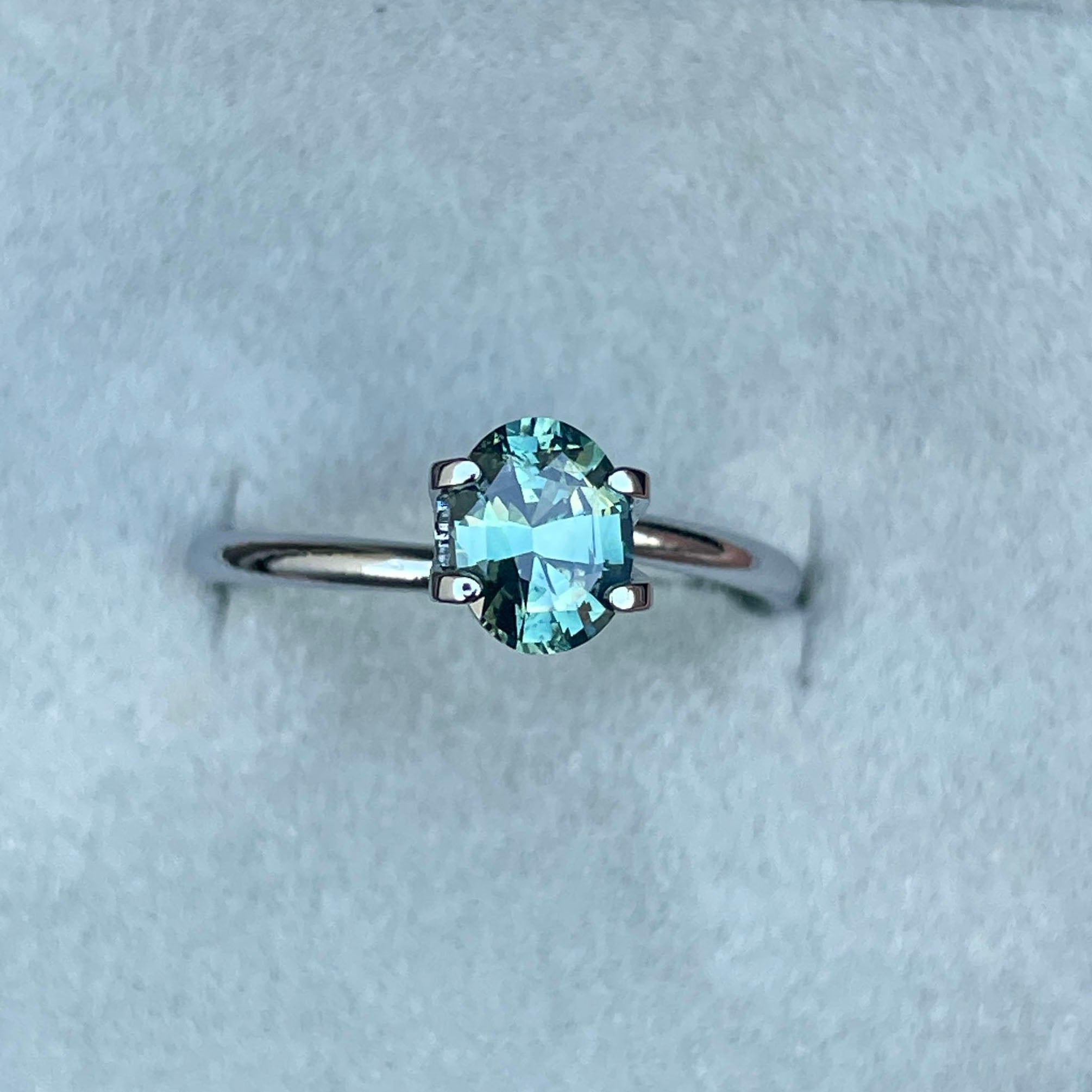 NATURAL TEAL BLUE GREEN SAPPHIRE OVAL 1.19