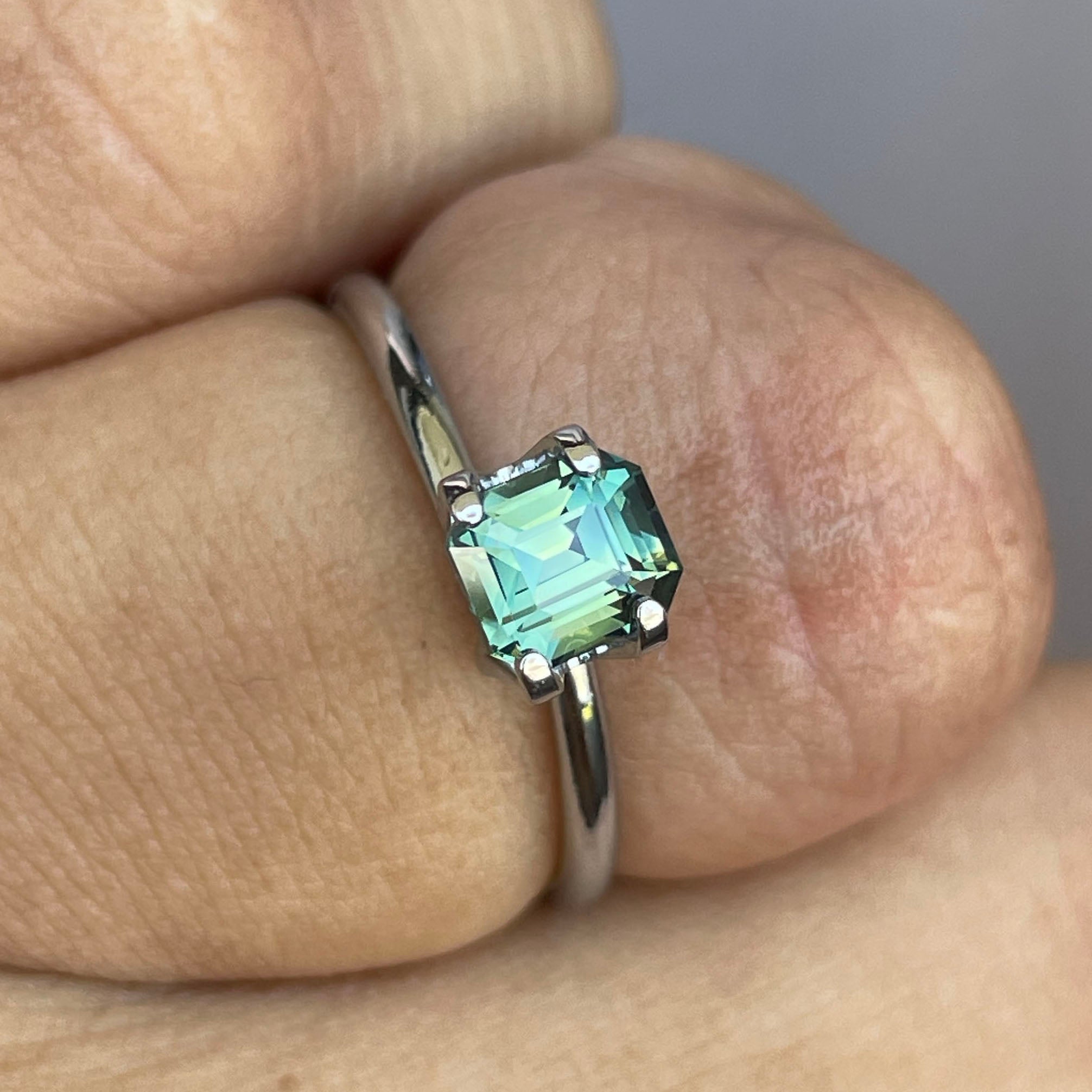 NATURAL GREEN SAPPHIRE EMERALD 1.19 TEALBLUE