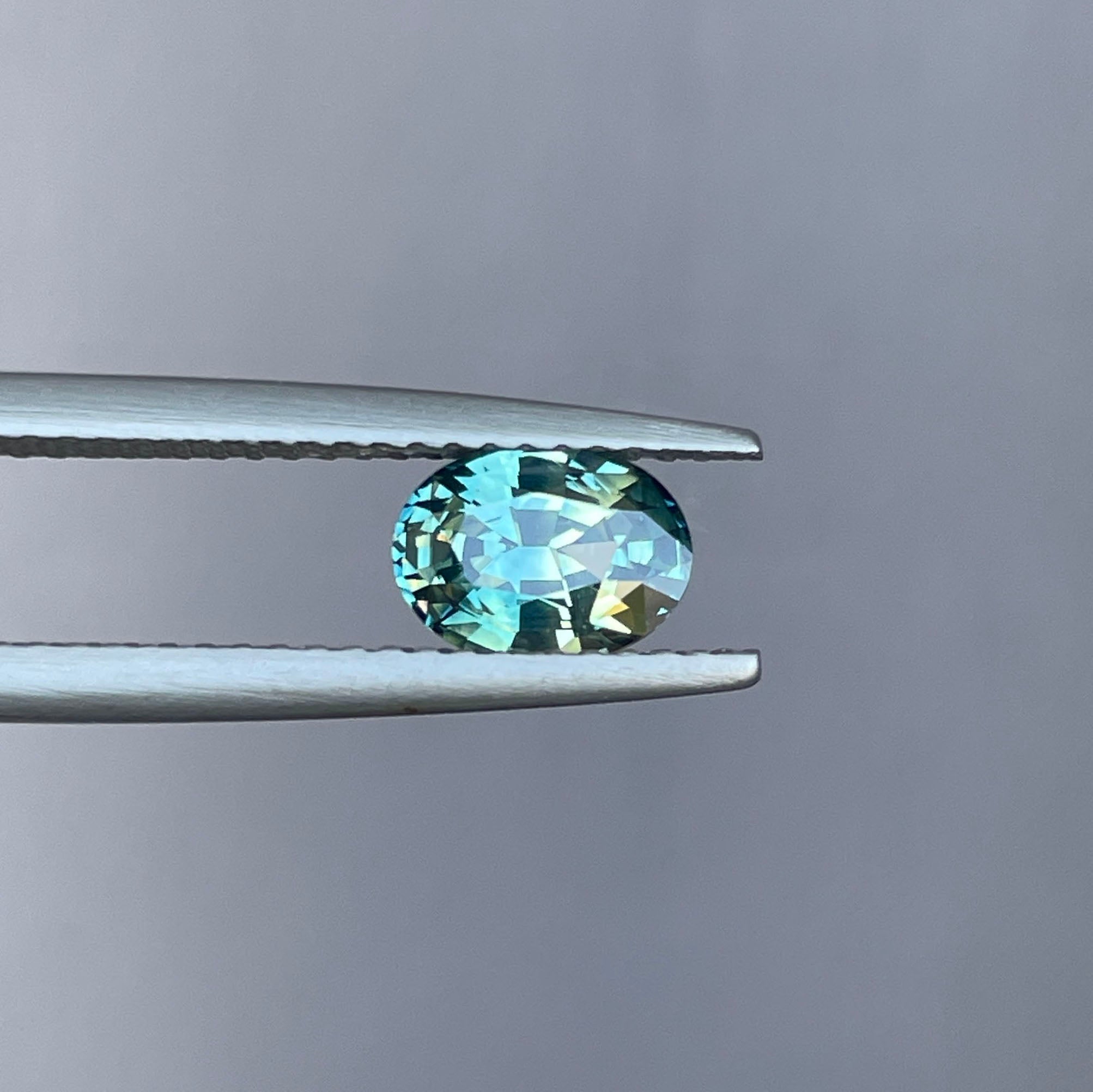 TEAL SAPPHIRE BLUE GREEN PARTI OVAL 1.15
