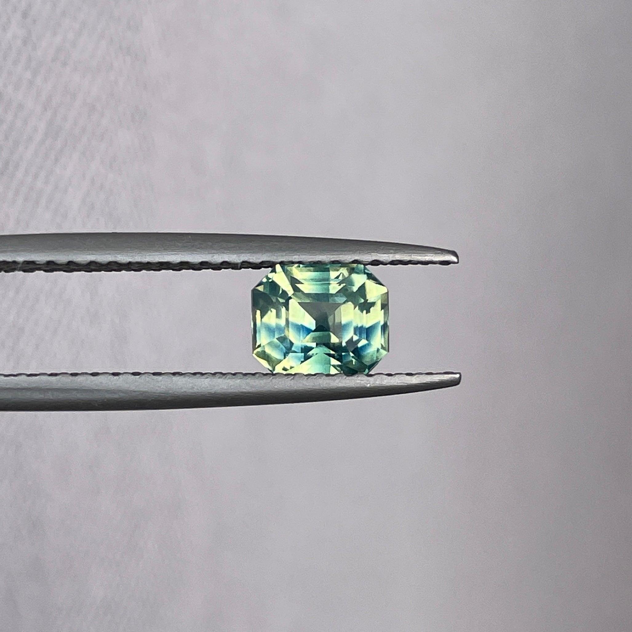 bi coloured parti sapphire