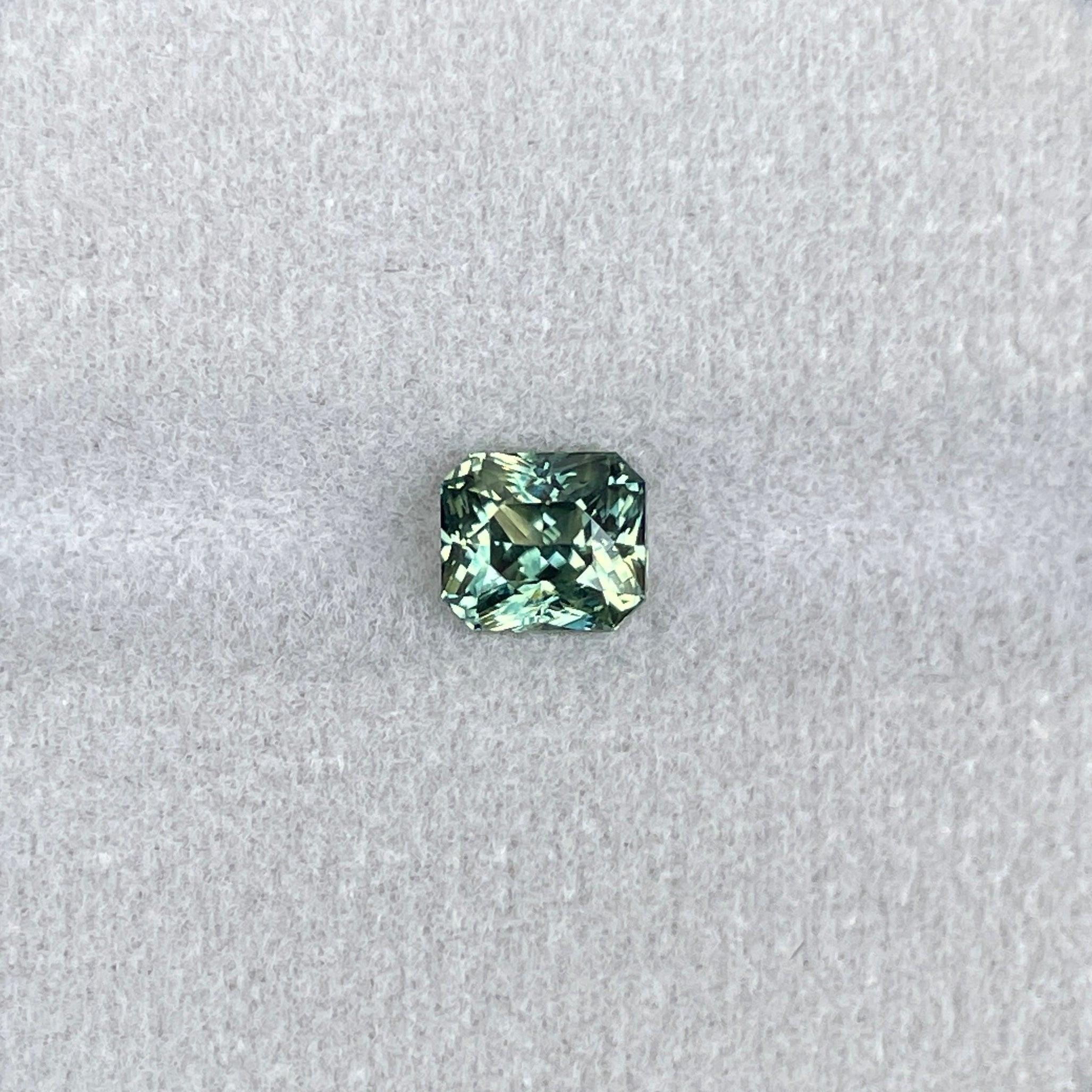 bi coloured parti sapphire
