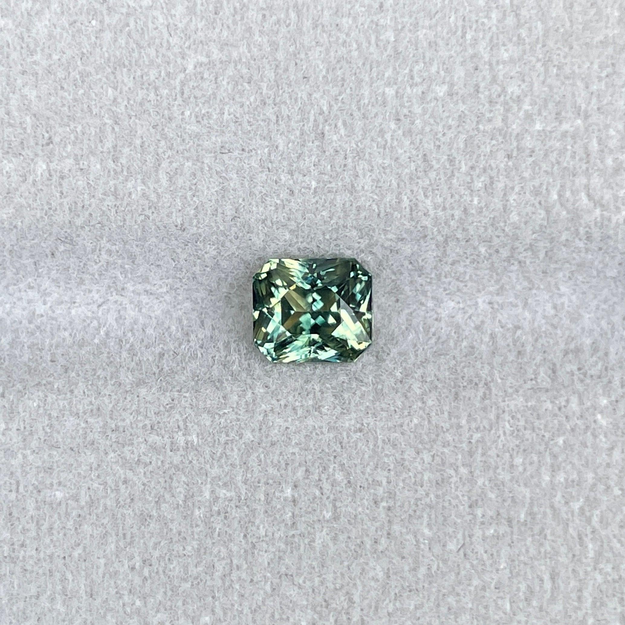 bi coloured parti sapphire