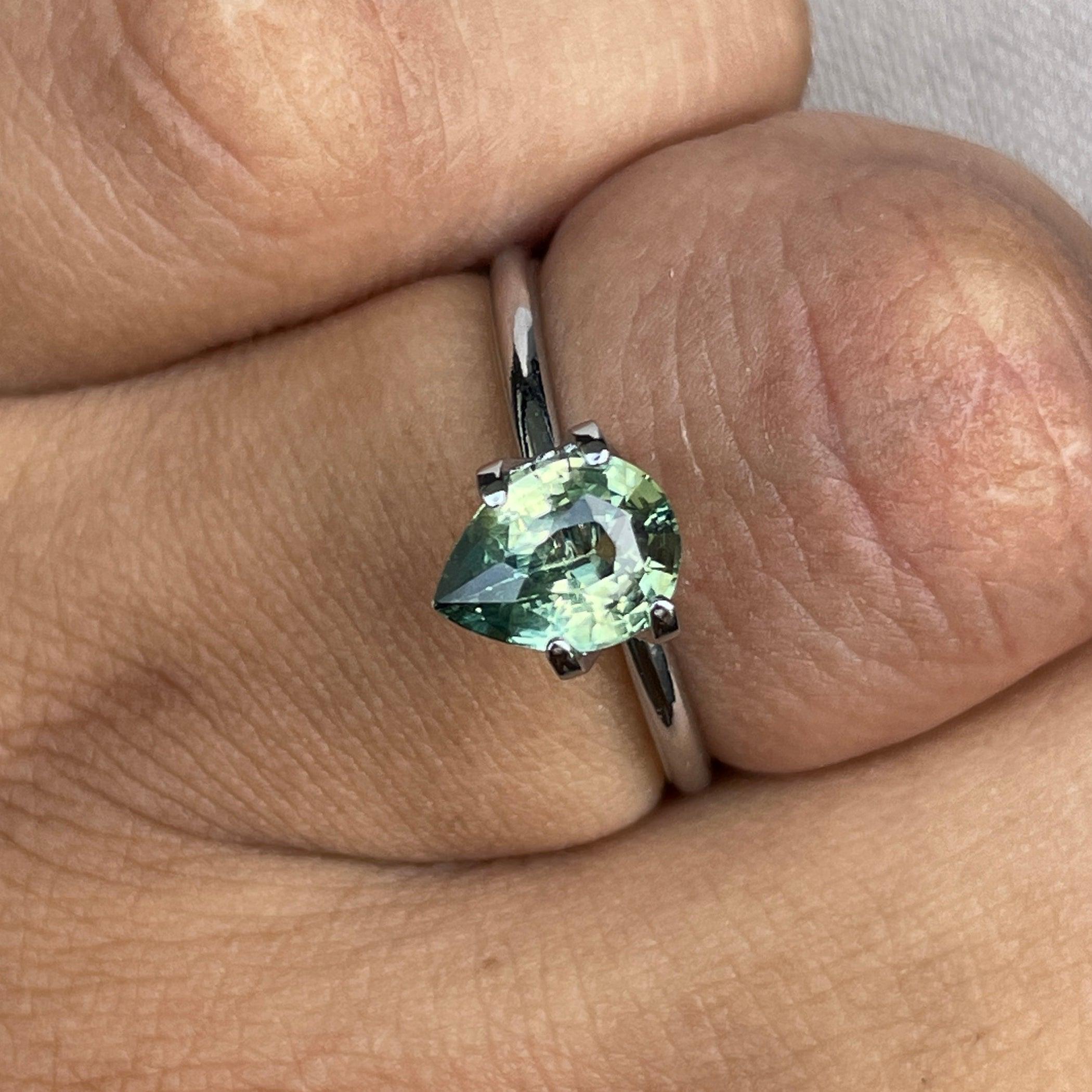 bi coloured parti sapphire