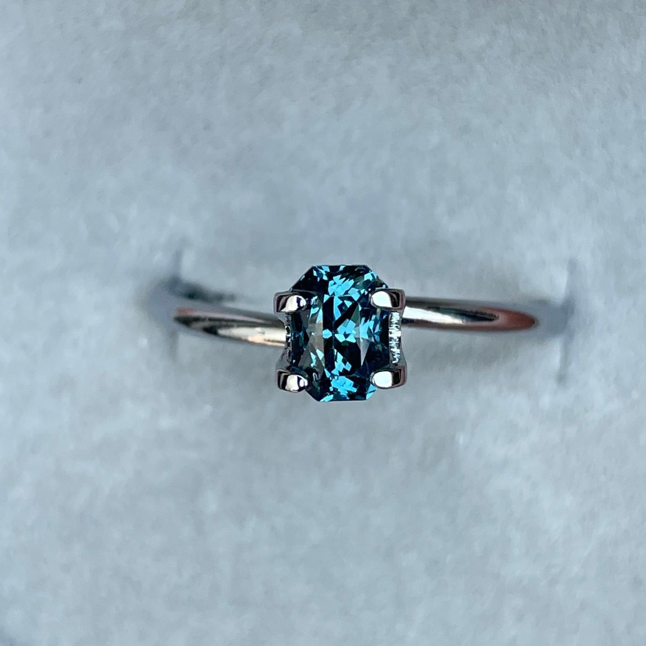 blue green sapphire