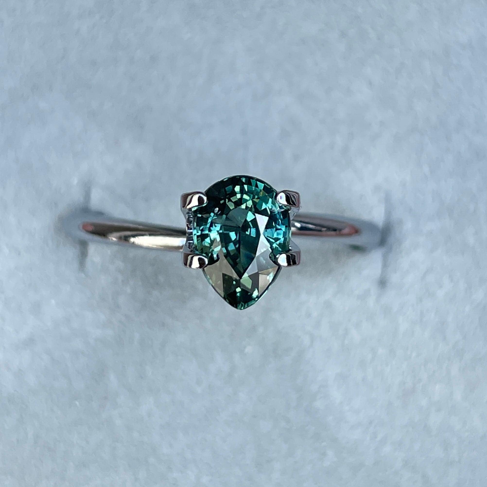 blue green sapphire