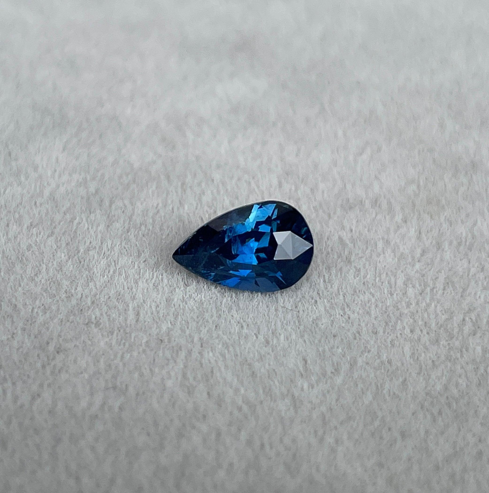 blue sapphire engagement rings