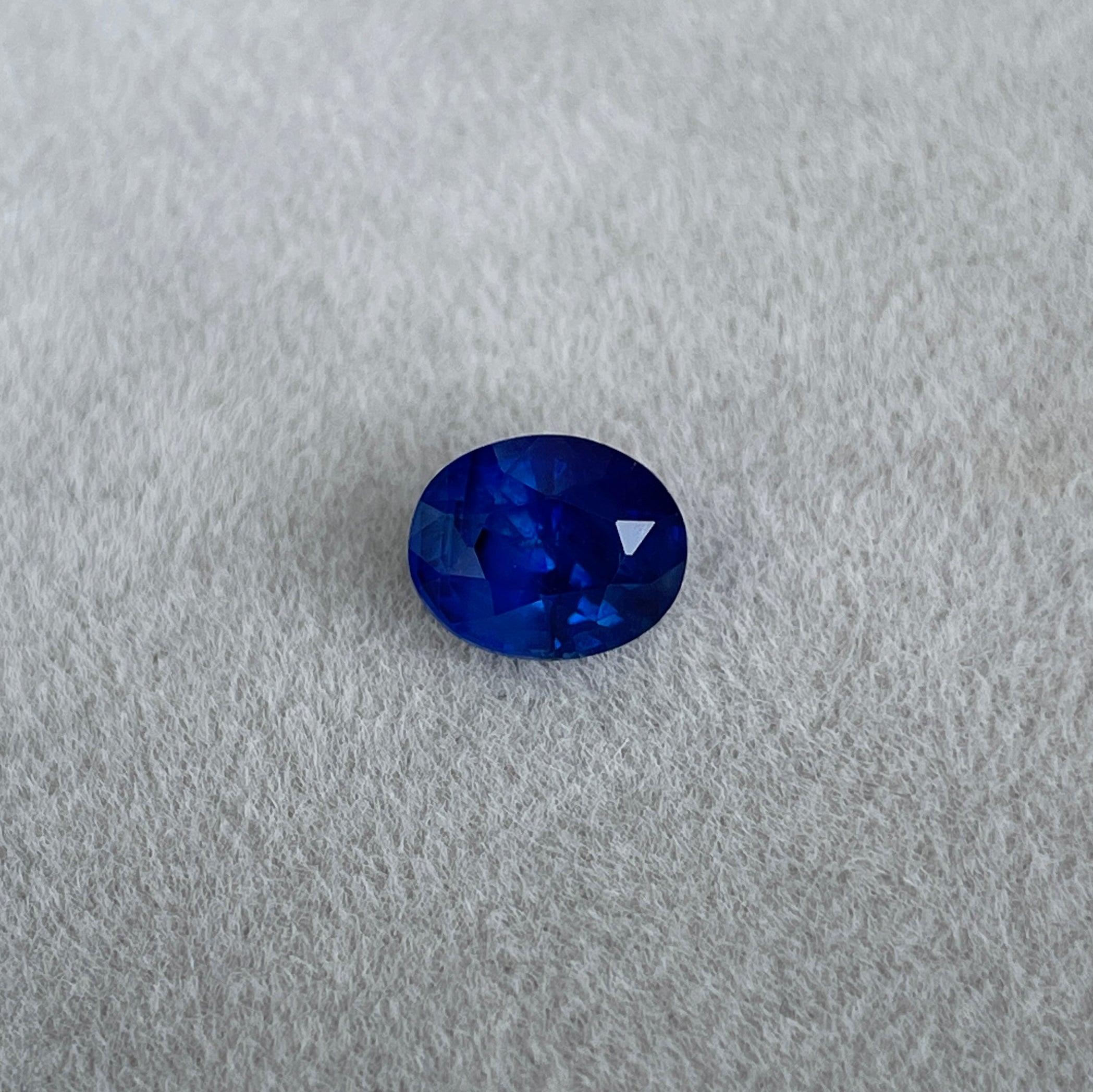 blue sapphire gemstone