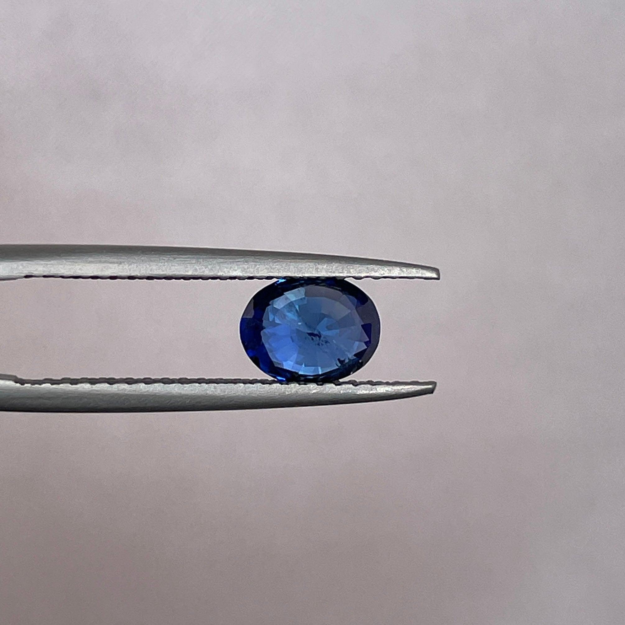color blue sapphire