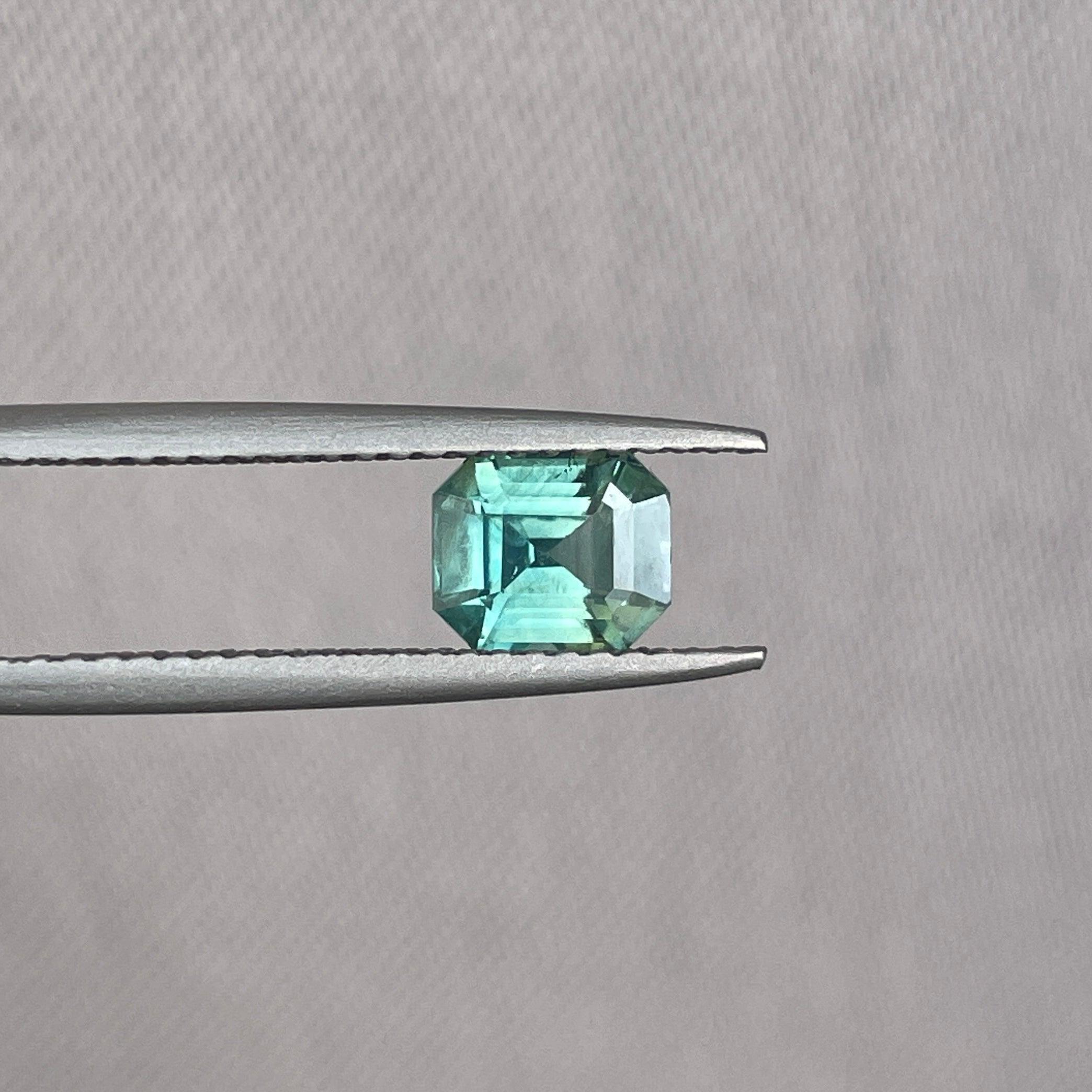 green sapphire loose gemstone