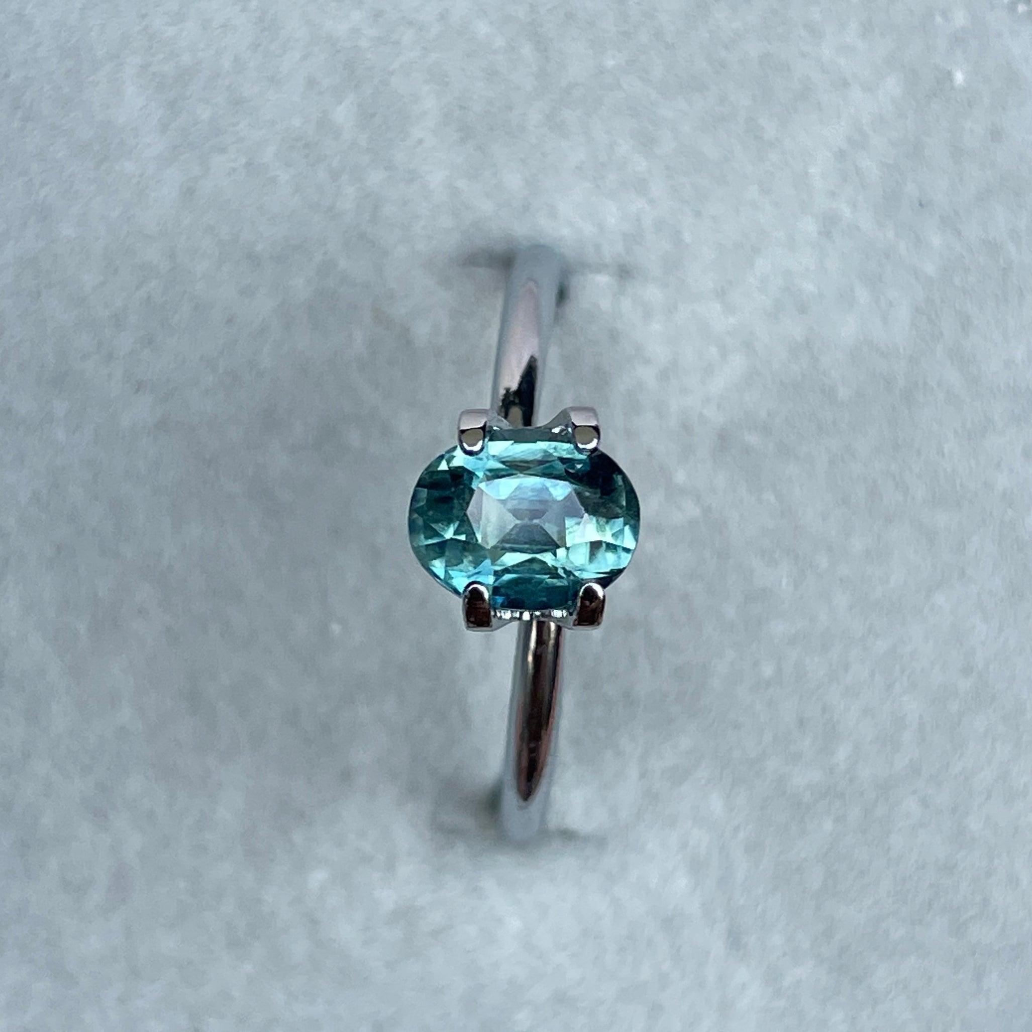 green sapphire loose gemstone