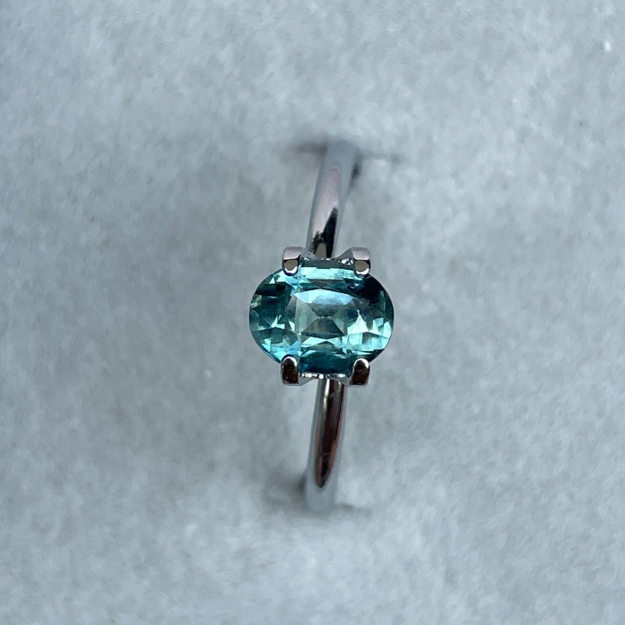 green sapphire loose gemstone