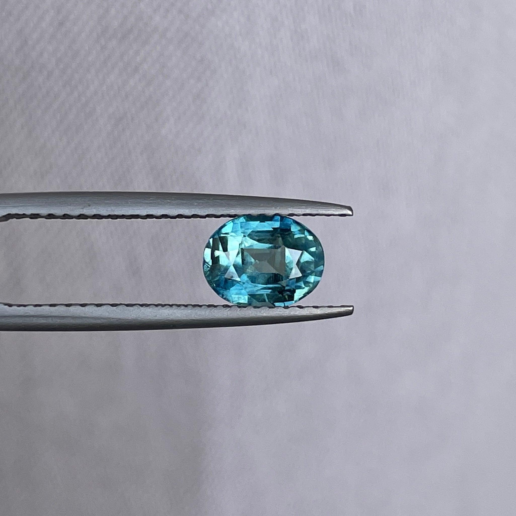 green sapphire loose gemstone