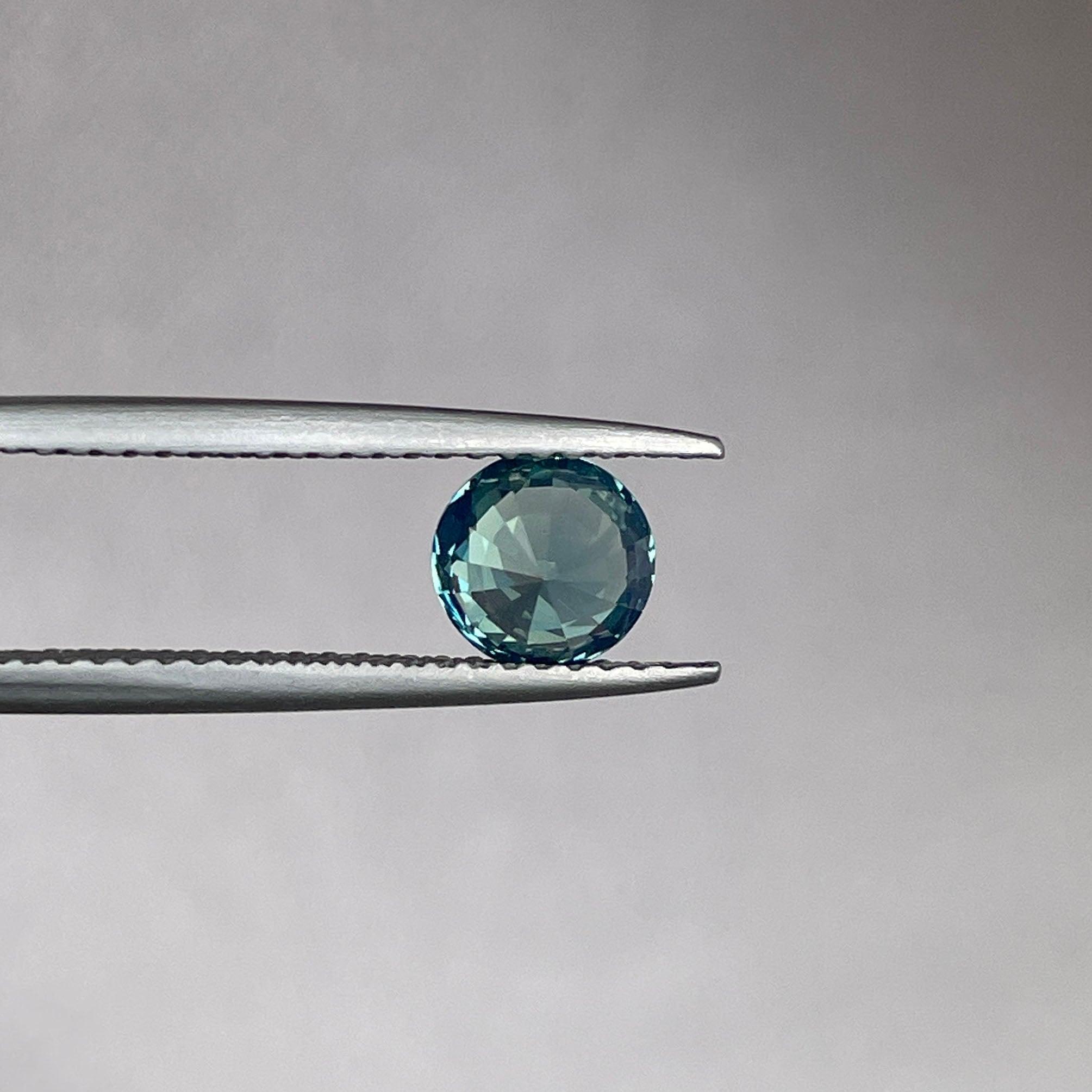 green sapphire loose gemstone