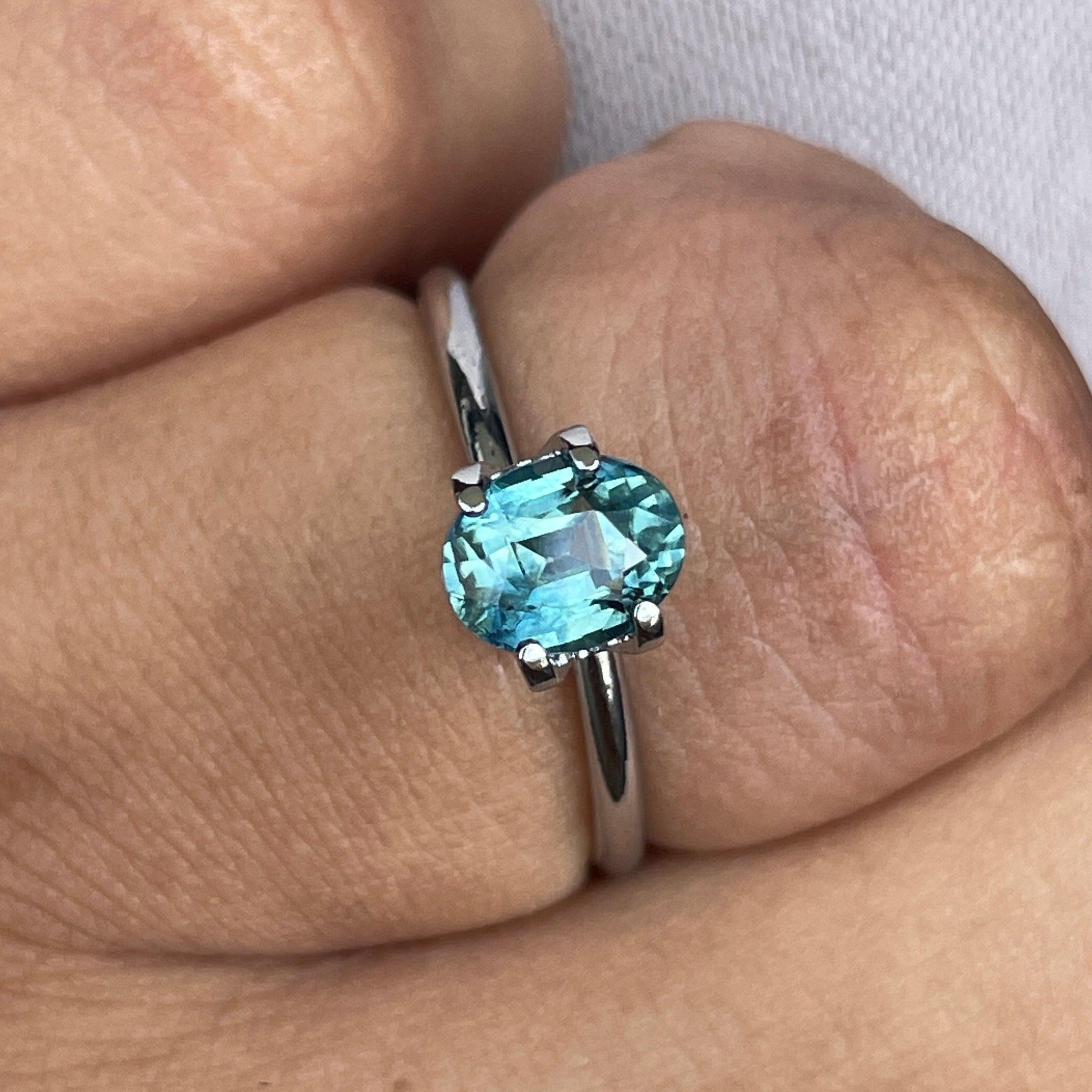 green sapphire loose gemstone