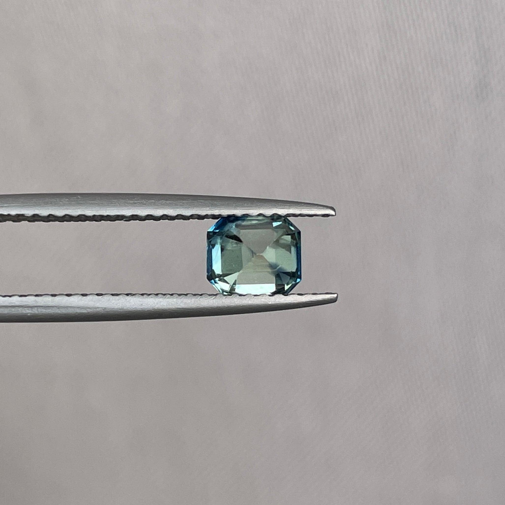 light green sapphire gemstone
