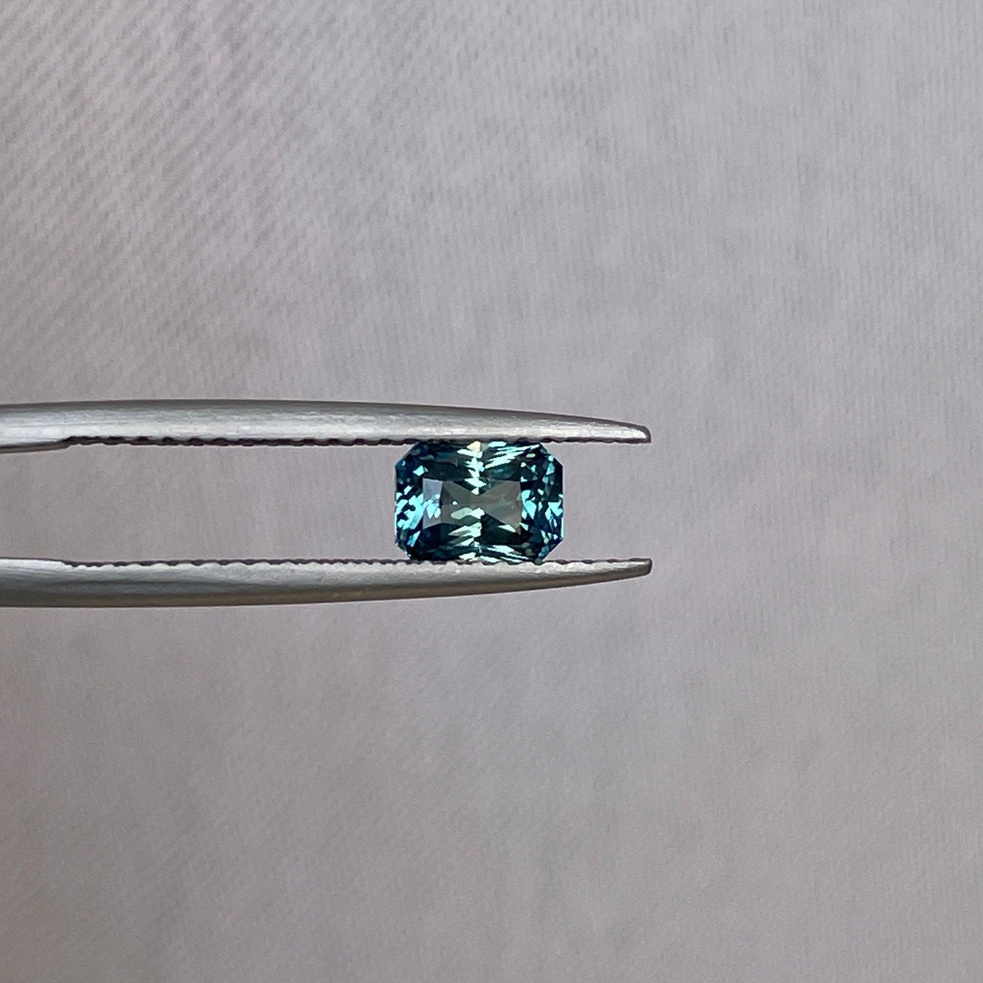 loose teal sapphire