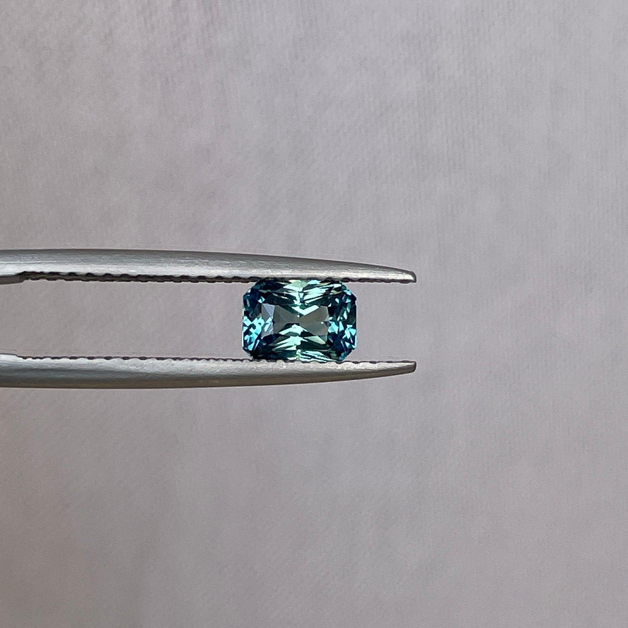 loose teal sapphire