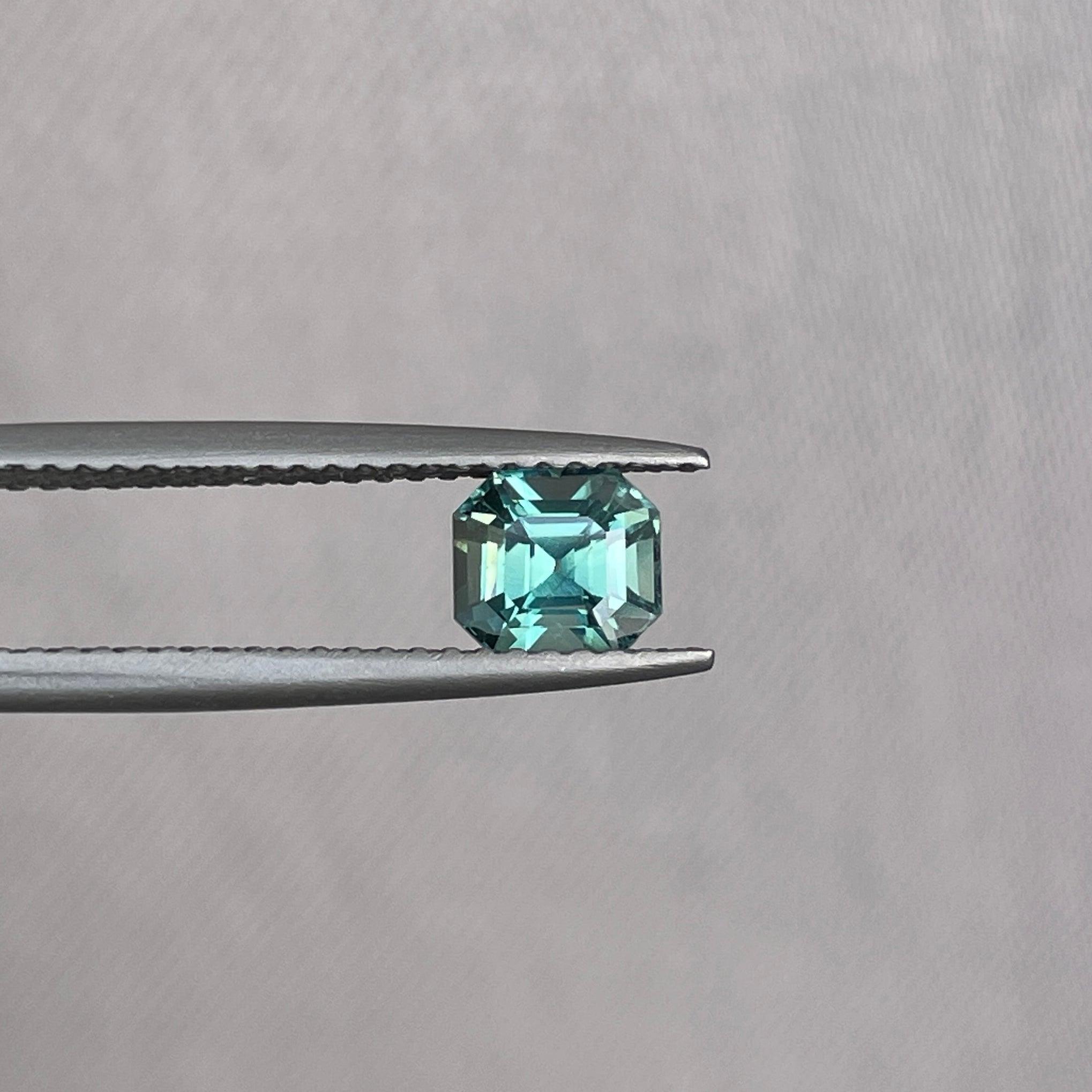 natural green sapphire gemstone