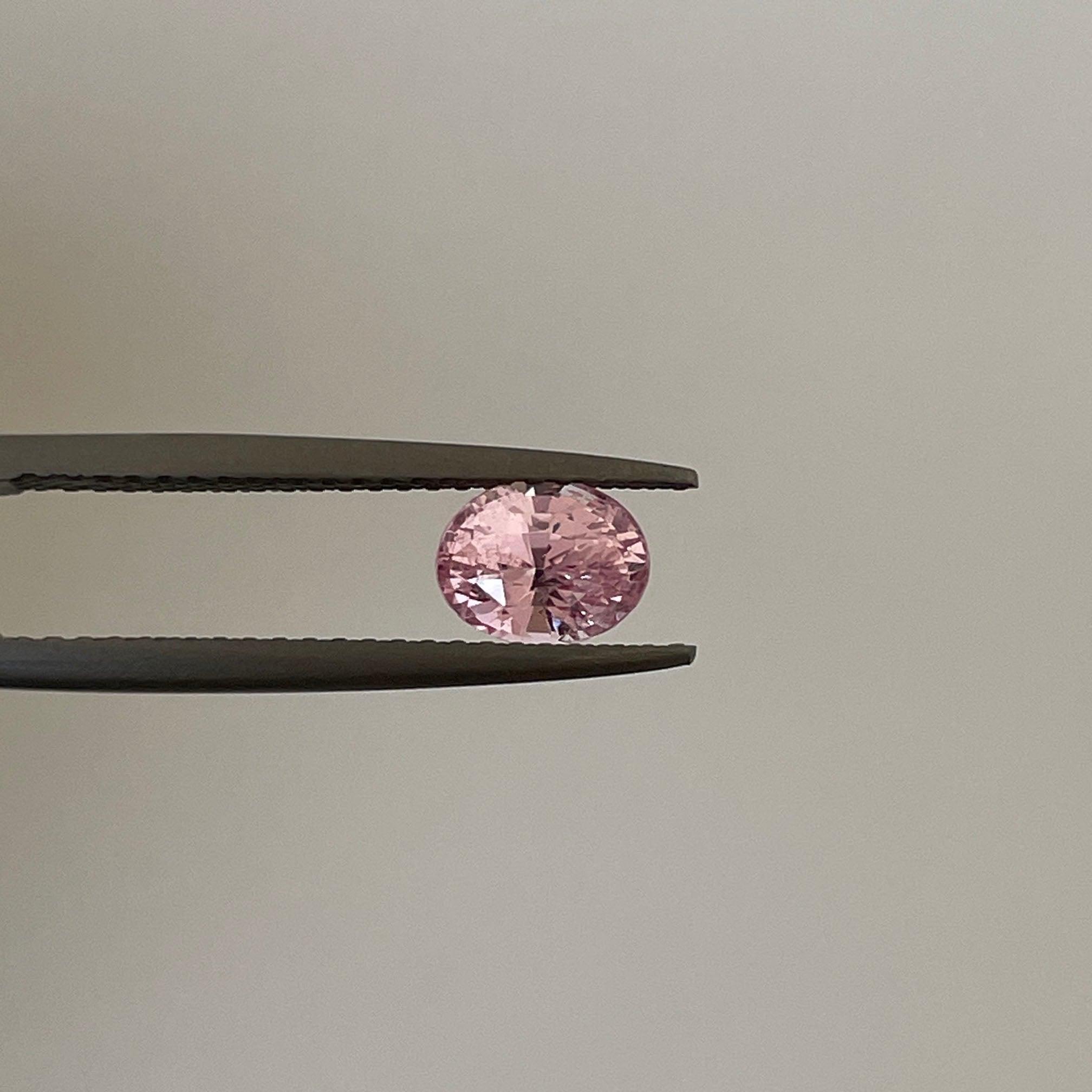 peach sapphire stone