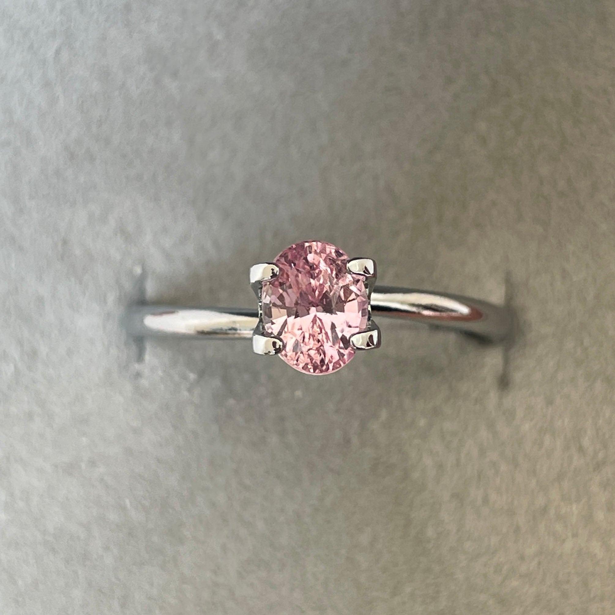 peach sapphire stone