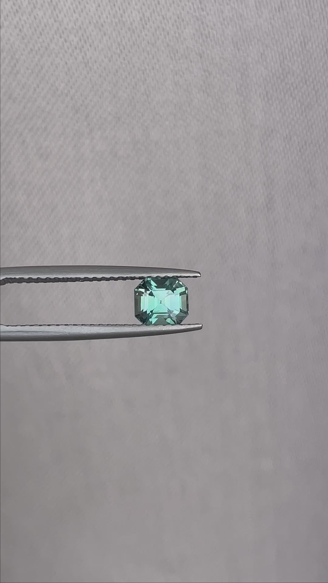 natural green sapphire gemstone