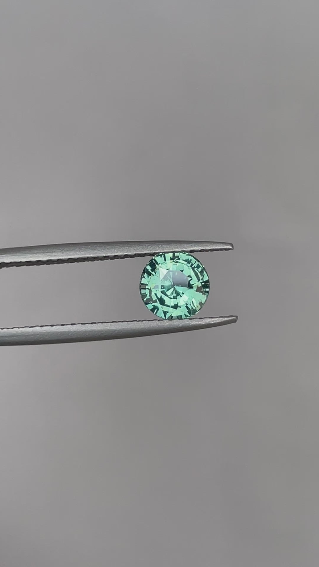 green sapphire loose gemstone