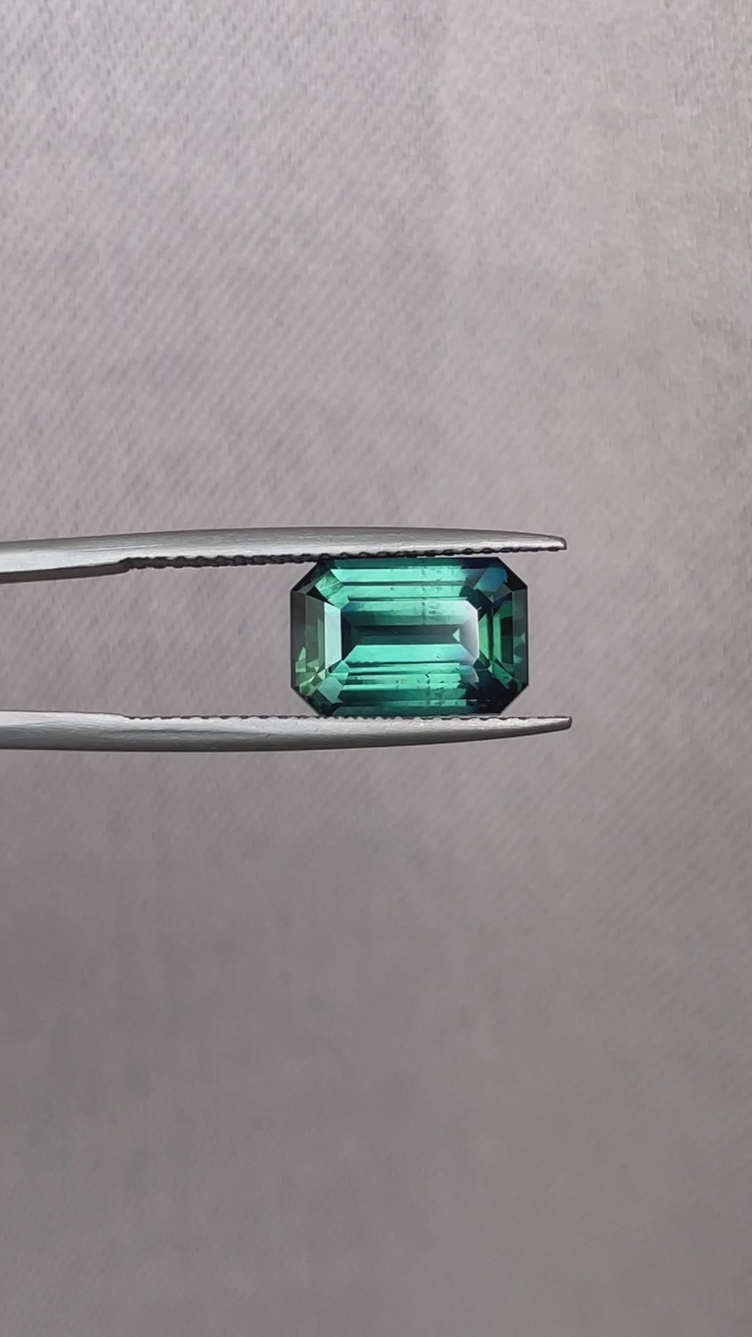 loose teal sapphire emerald radiant cut