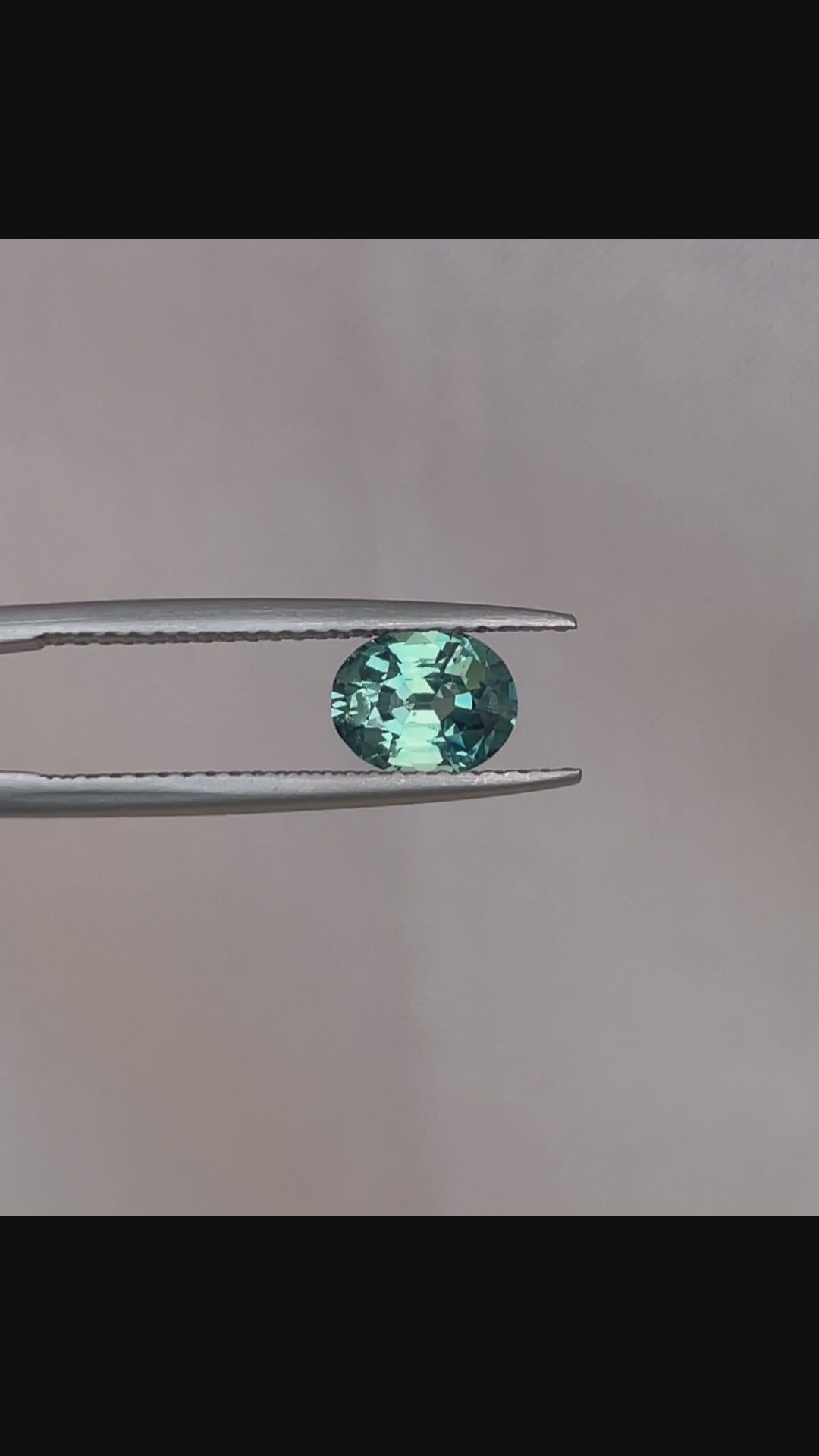green sapphire loose gemstone nm 945
