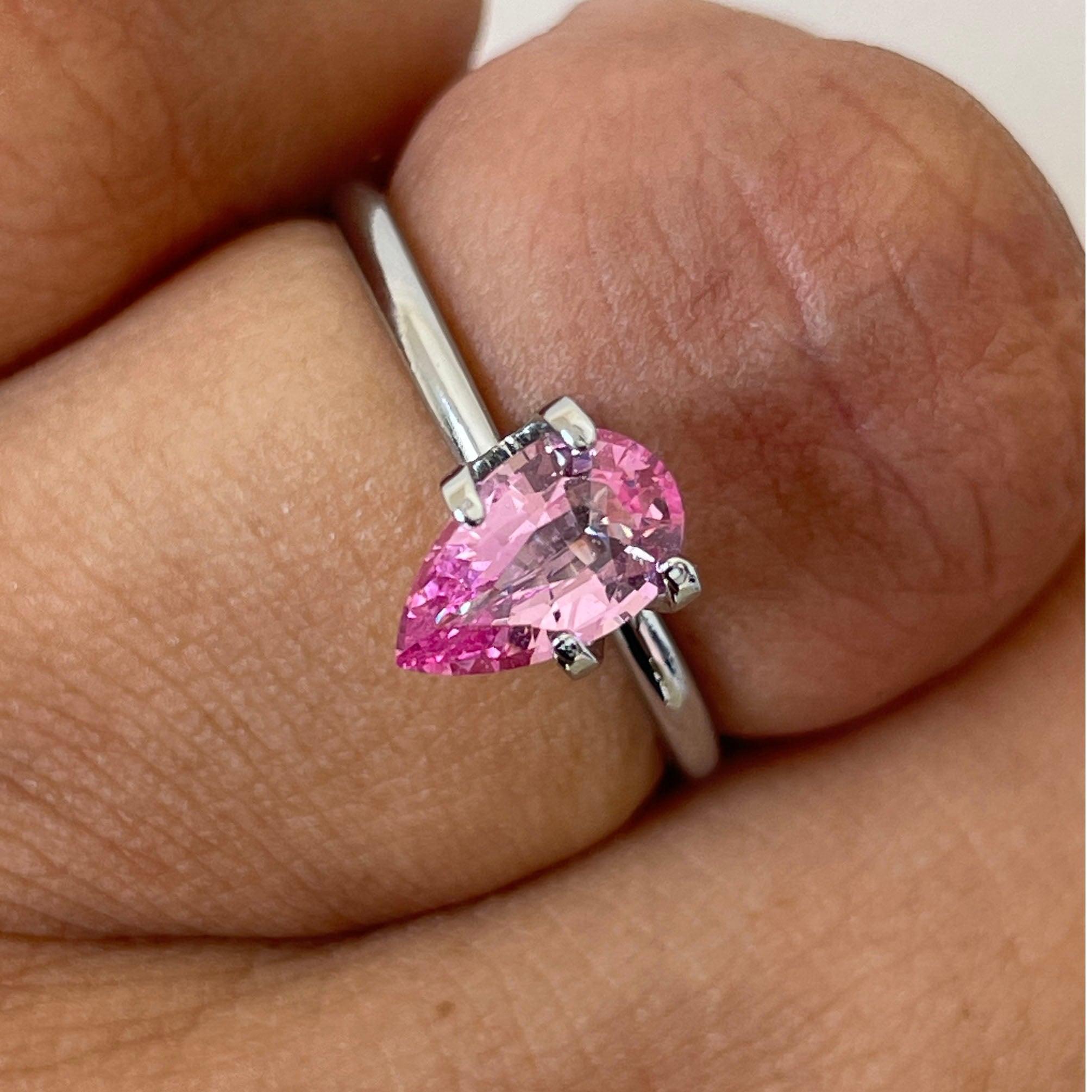 sapphire gemstone jewelry