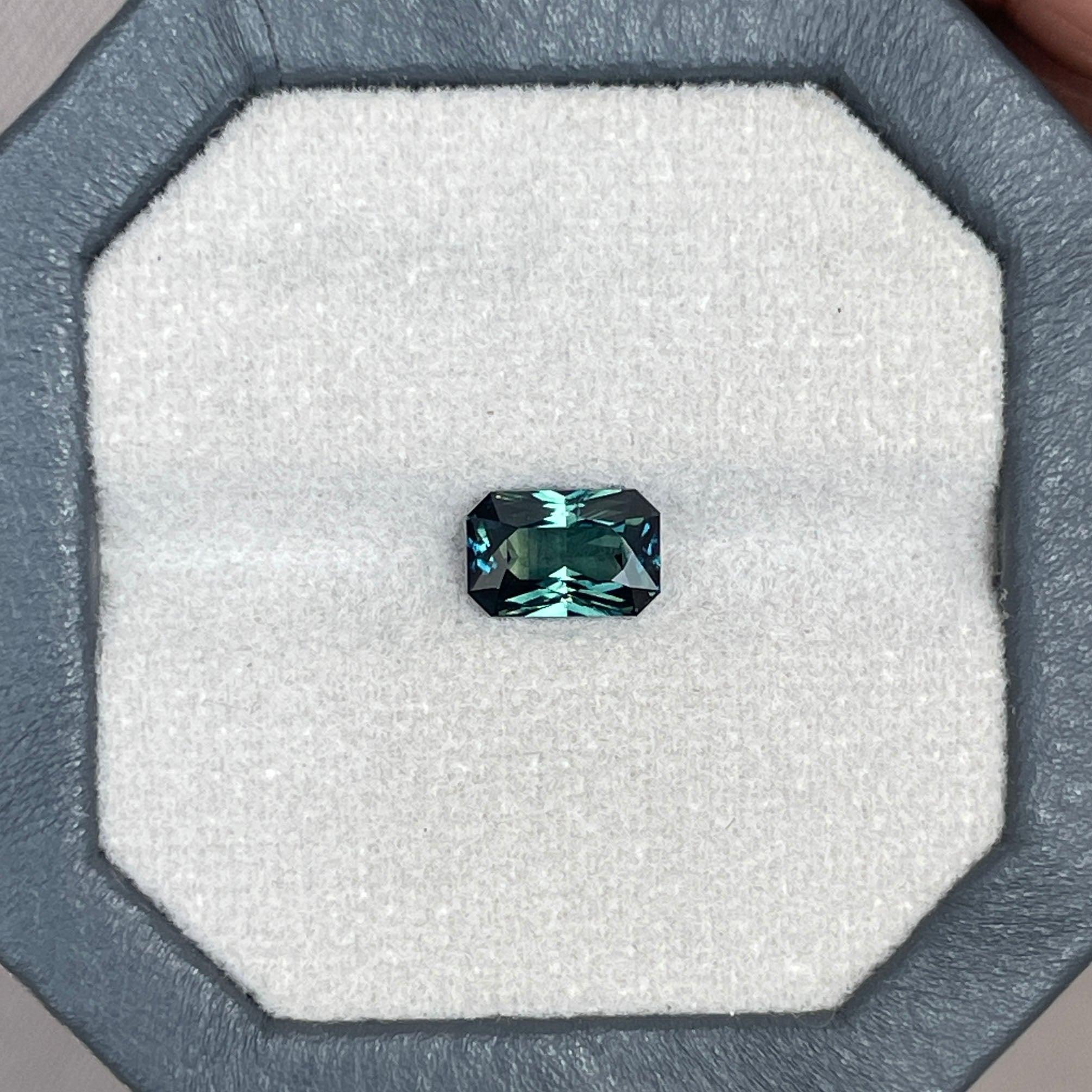 teal blue green gemstone sapphire