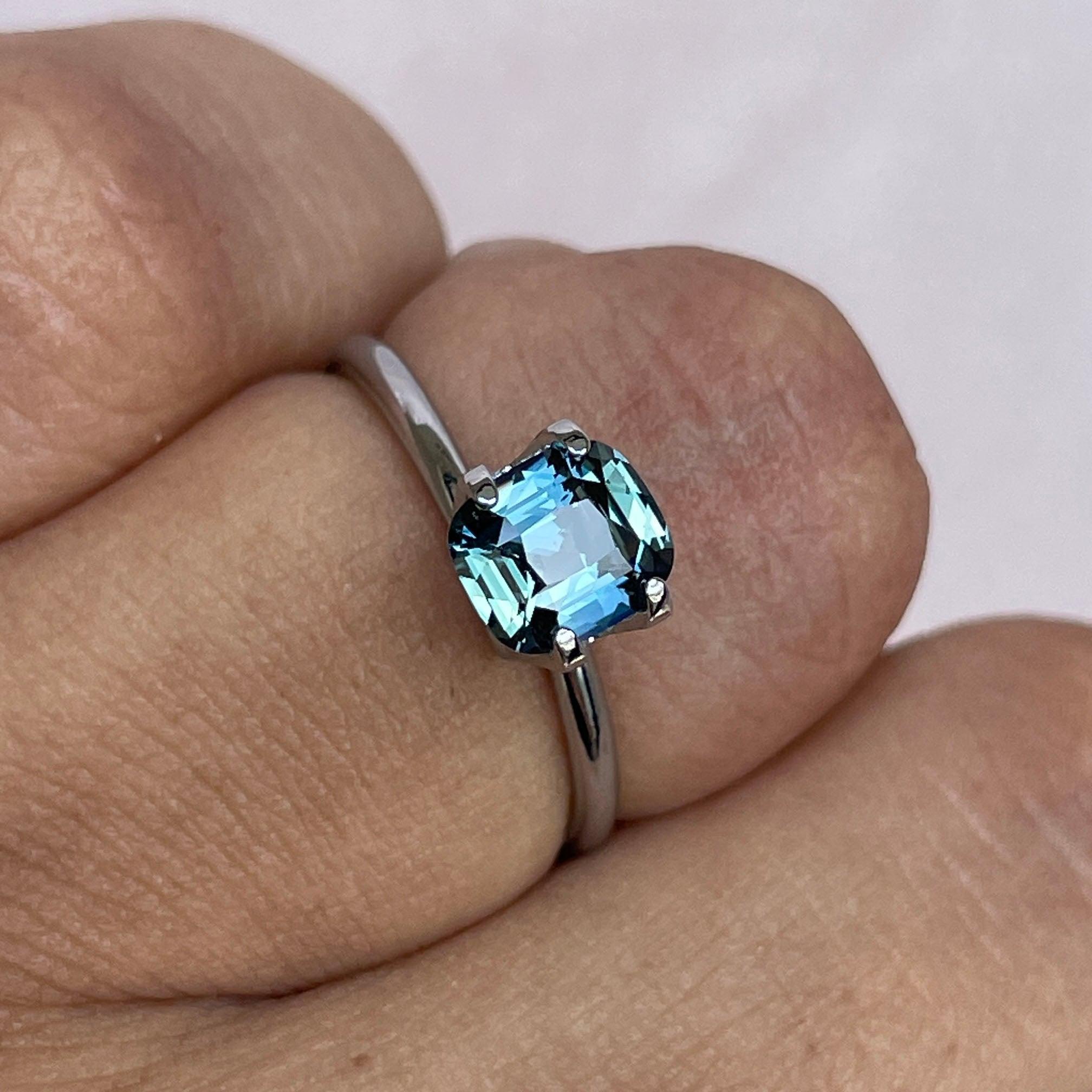 teal blue green parti sapphire cushion cut gem
