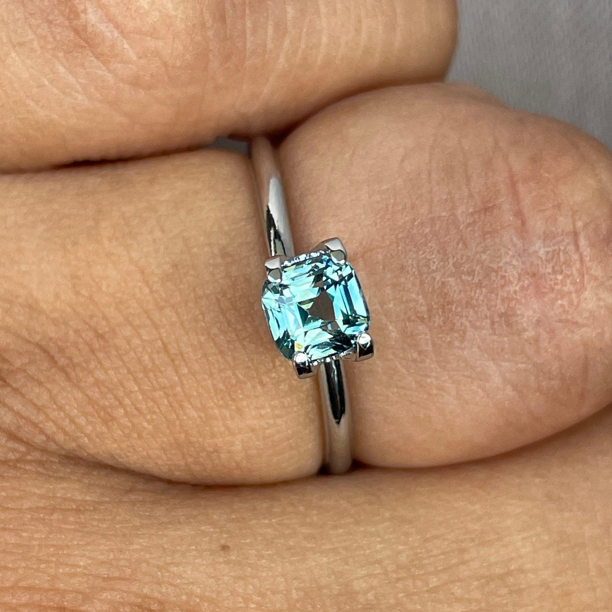 teal blue green parti sapphire cushion cut gem