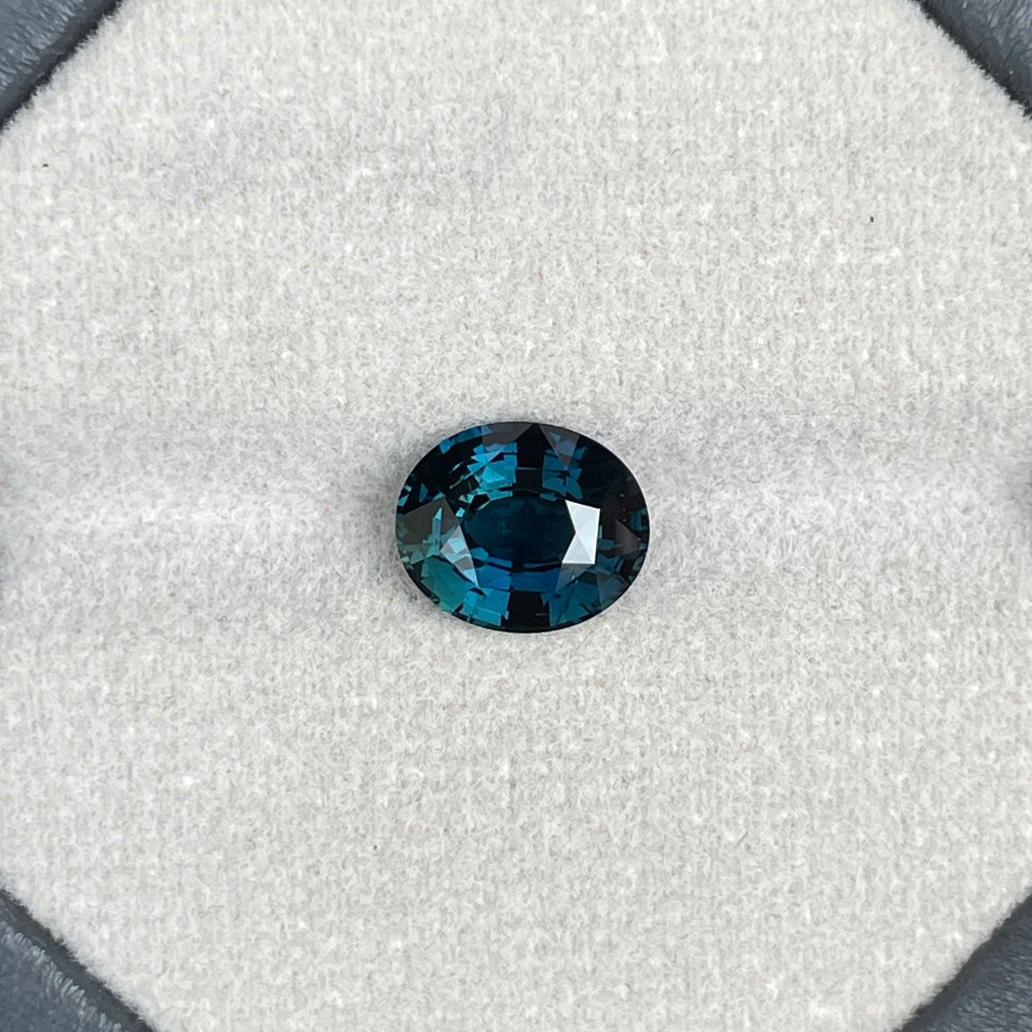 teal blue green parti sapphire oval cut gem