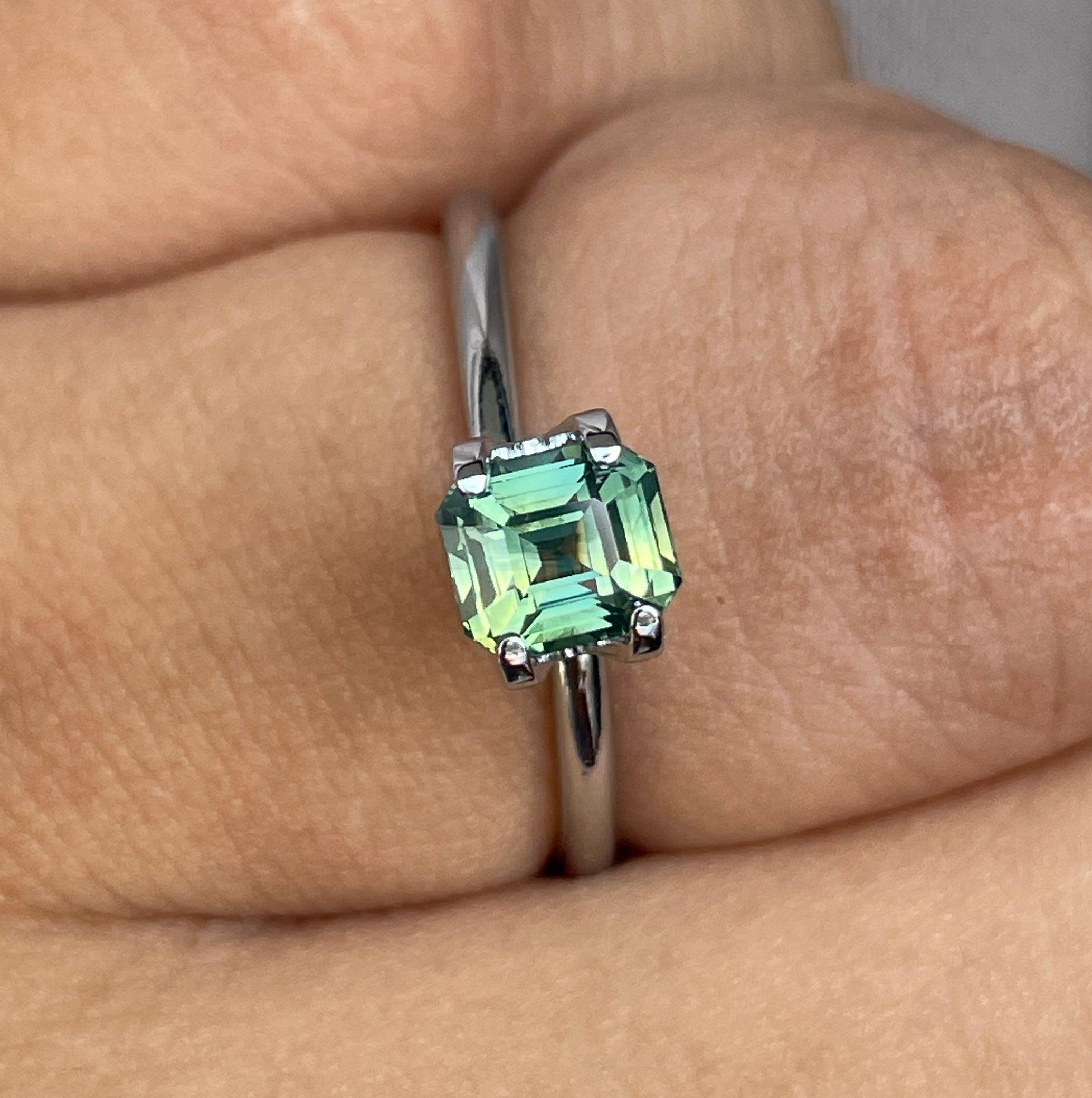 teal green parti colored loose sapphire