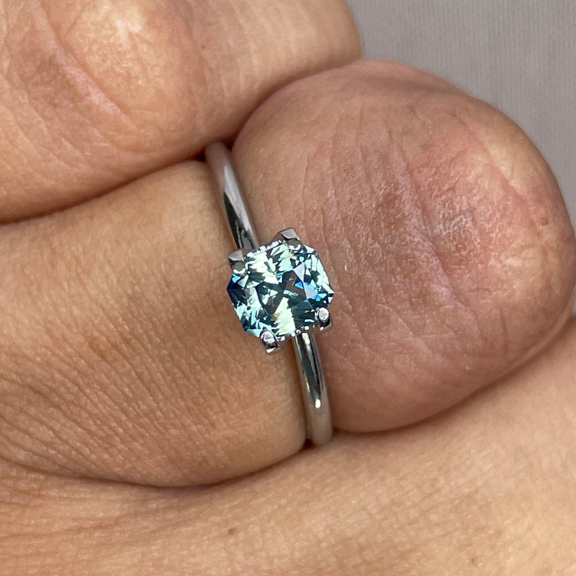 teal green parti colored loose sapphire