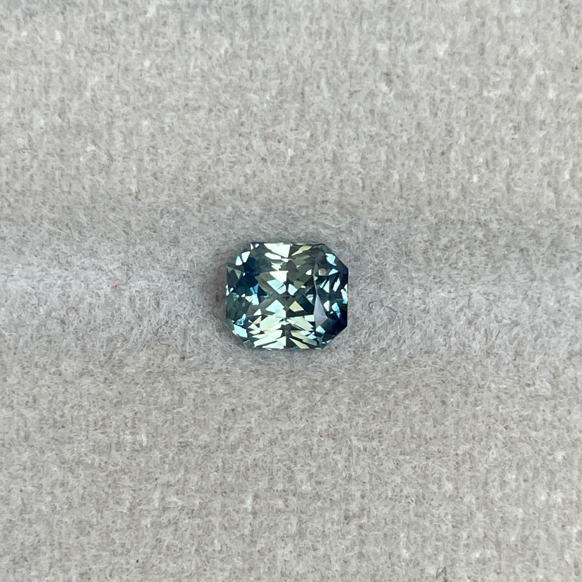 teal green parti colored loose sapphire