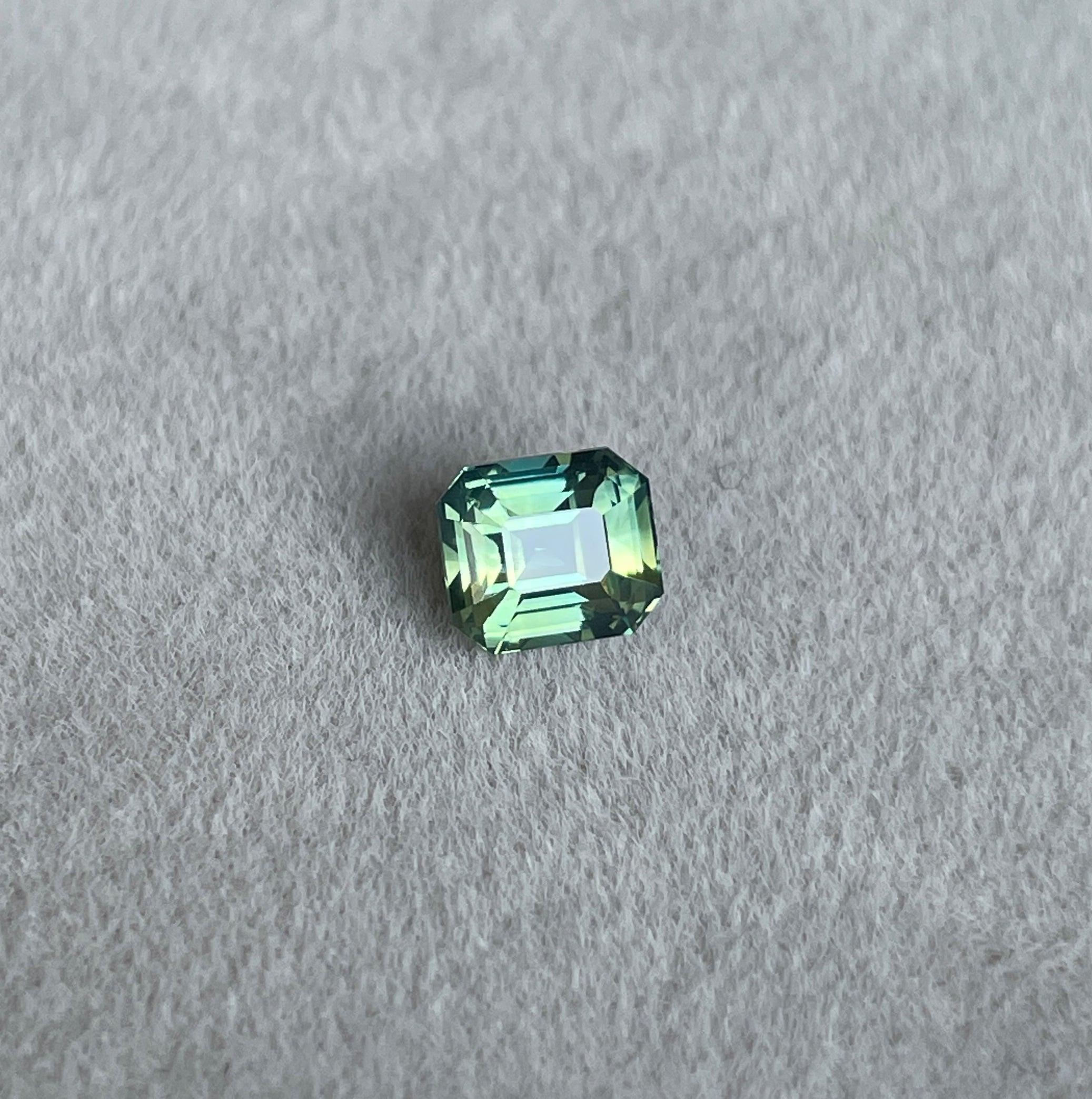 teal green parti colored loose sapphire
