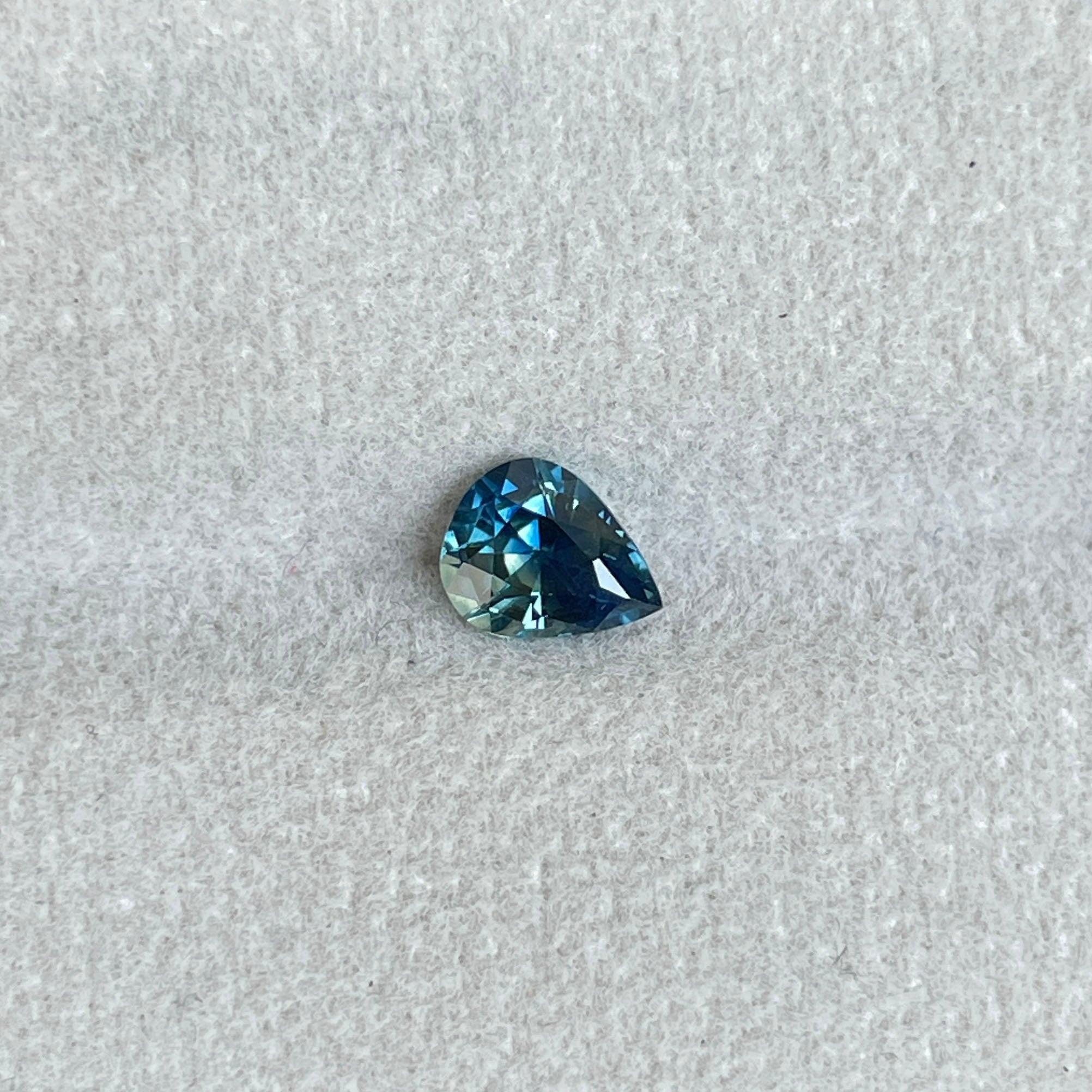 teal green parti colored loose sapphire
