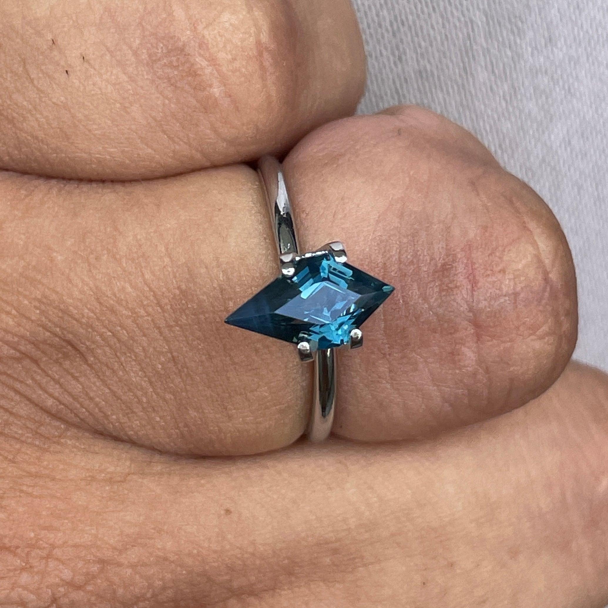 teal sapphire engagement rings