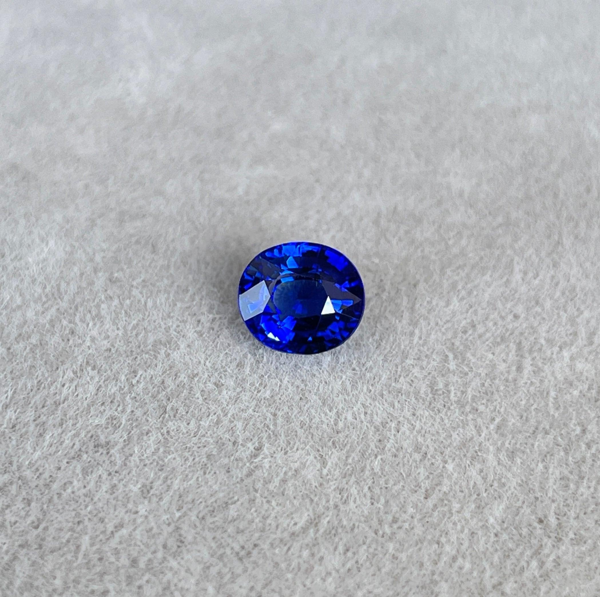 1.04 Carat Blue Sapphire