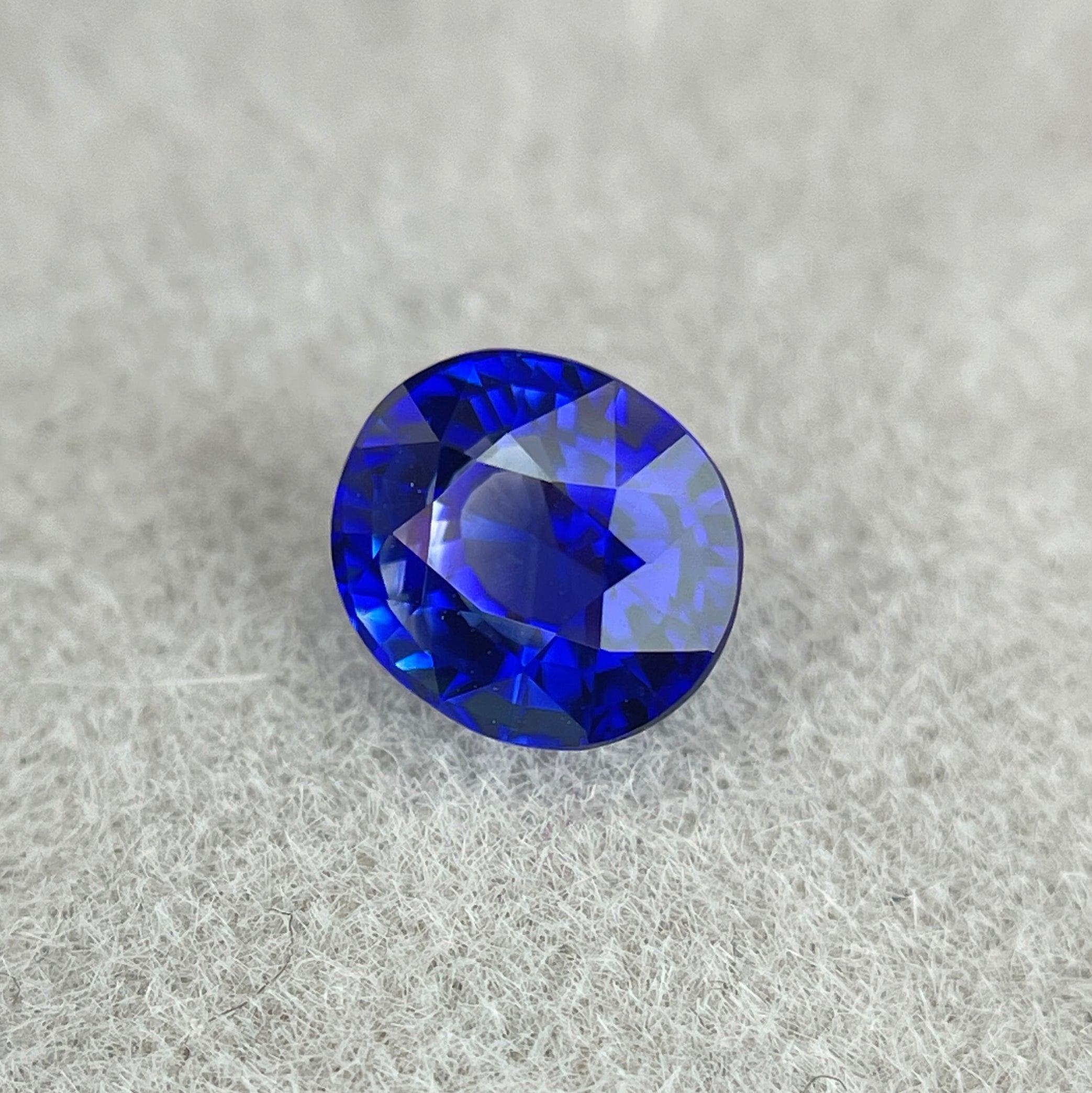 1.04 Carat Blue Sapphire