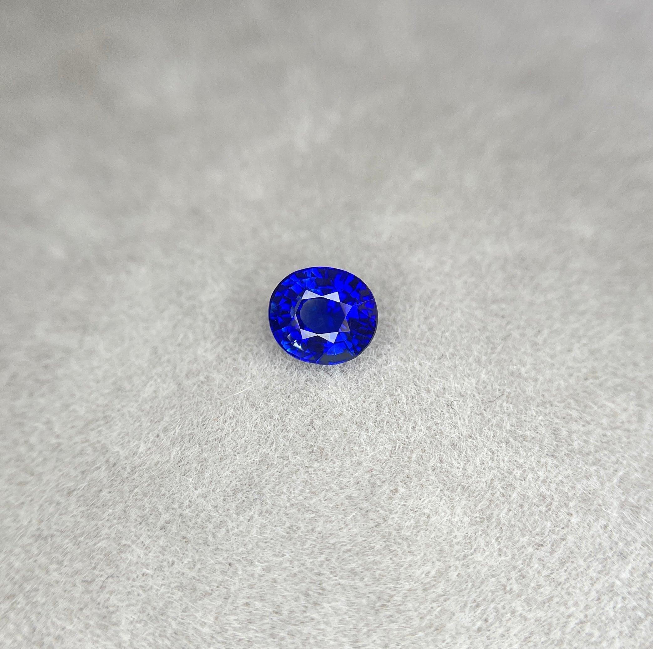1.04 Carat Blue Sapphire