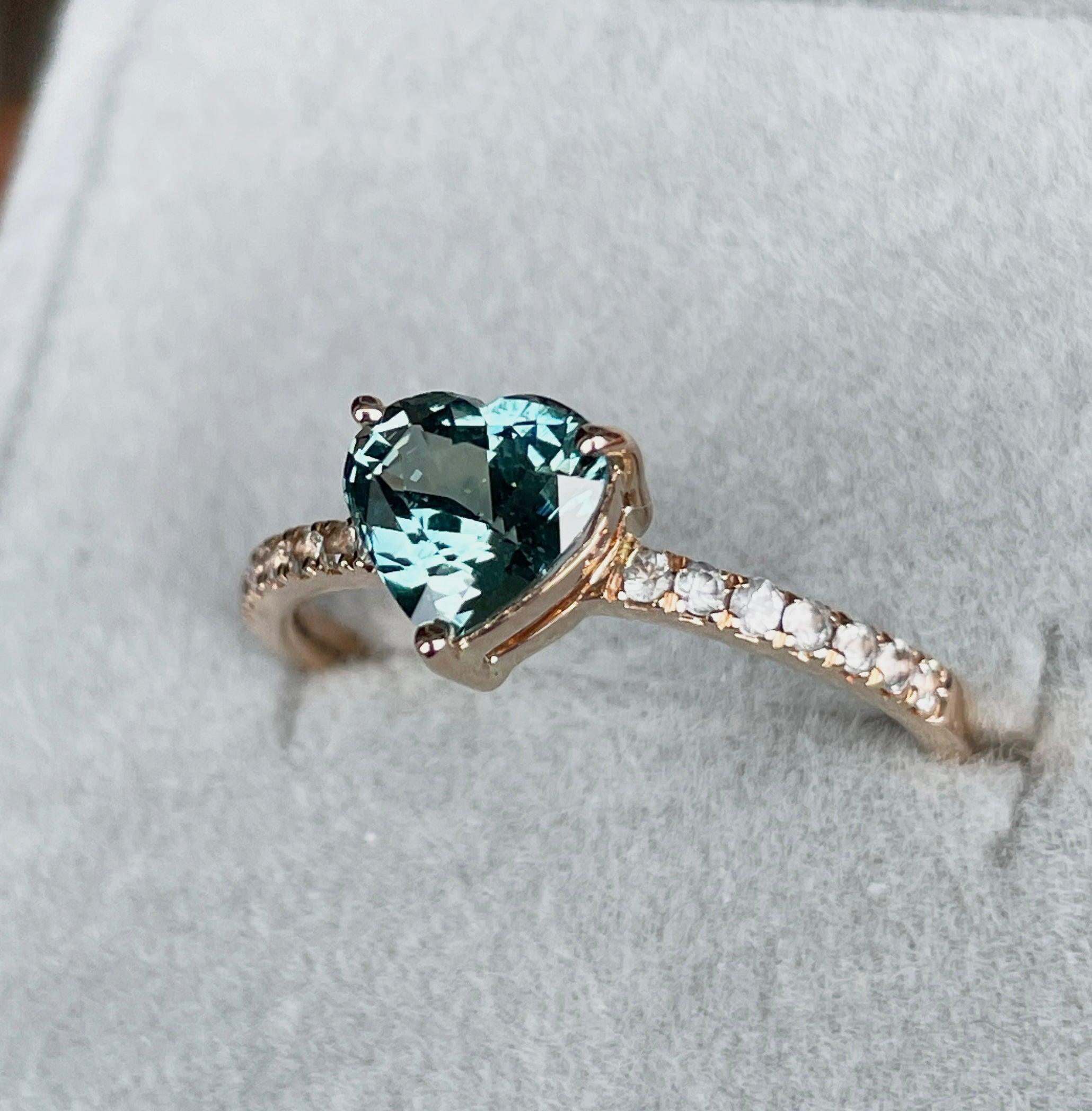 18k/ Teal Sapphire ring/ Green sapphire ring/ blue green sapphire ring - NASHGEMS